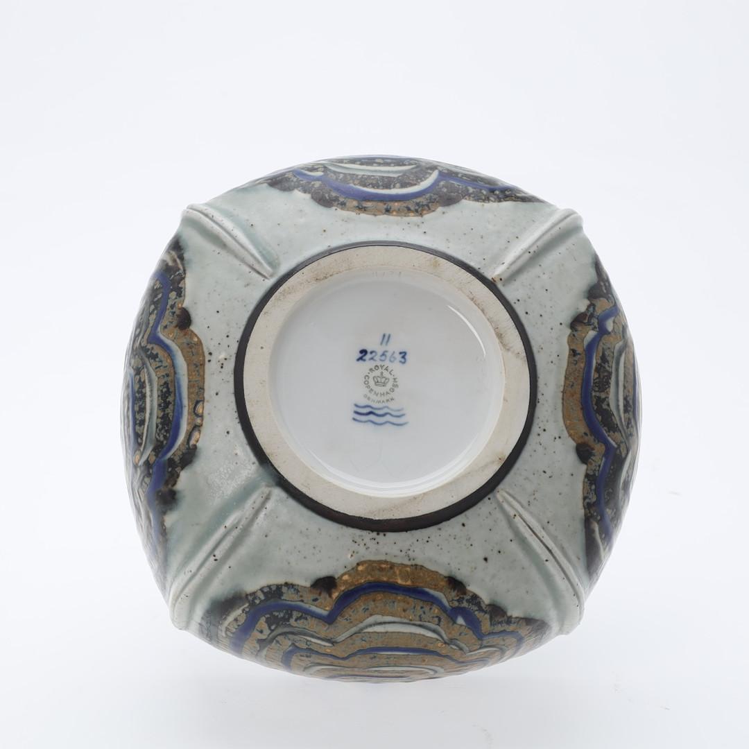 1974 Jarrón de Ivan Weiss para Royal Copenhagen en venta 2