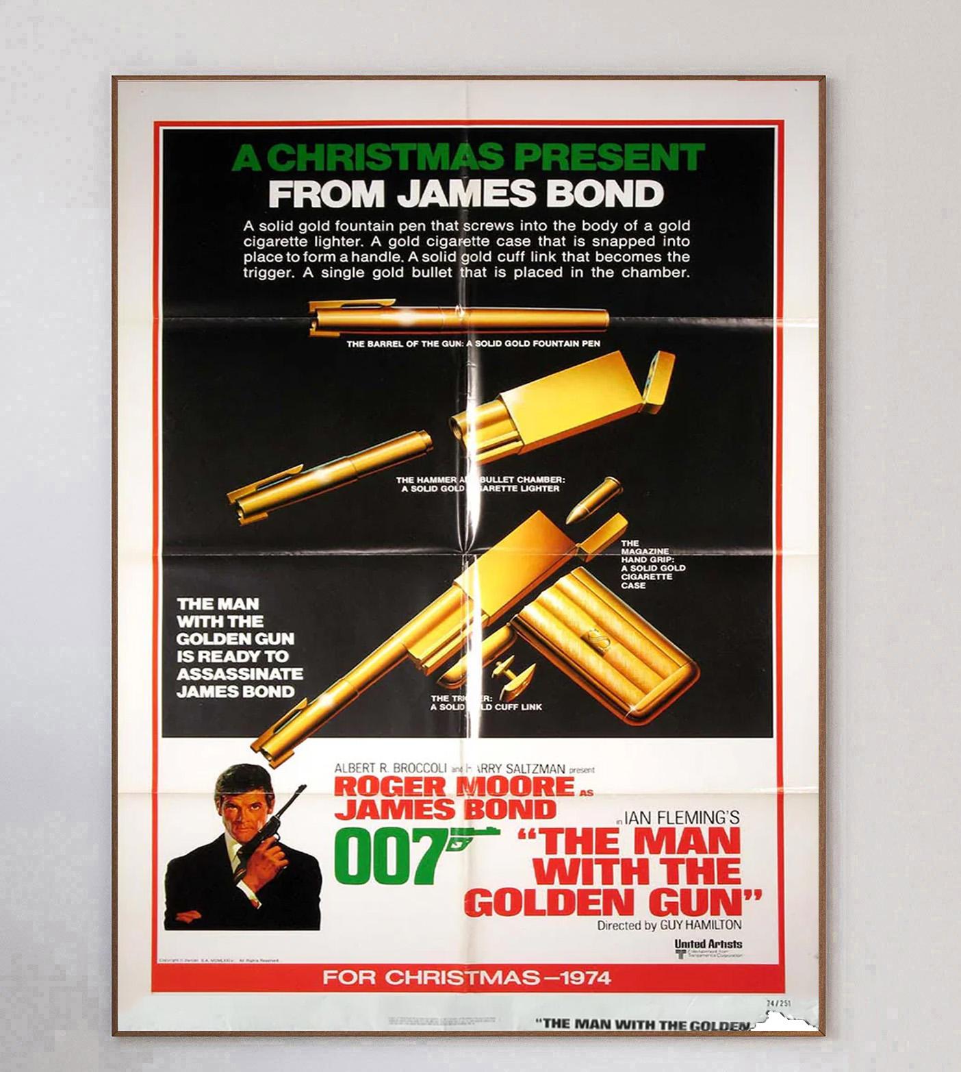 1974 El hombre de la pistola de oro Cartel original de época Estadounidense en venta