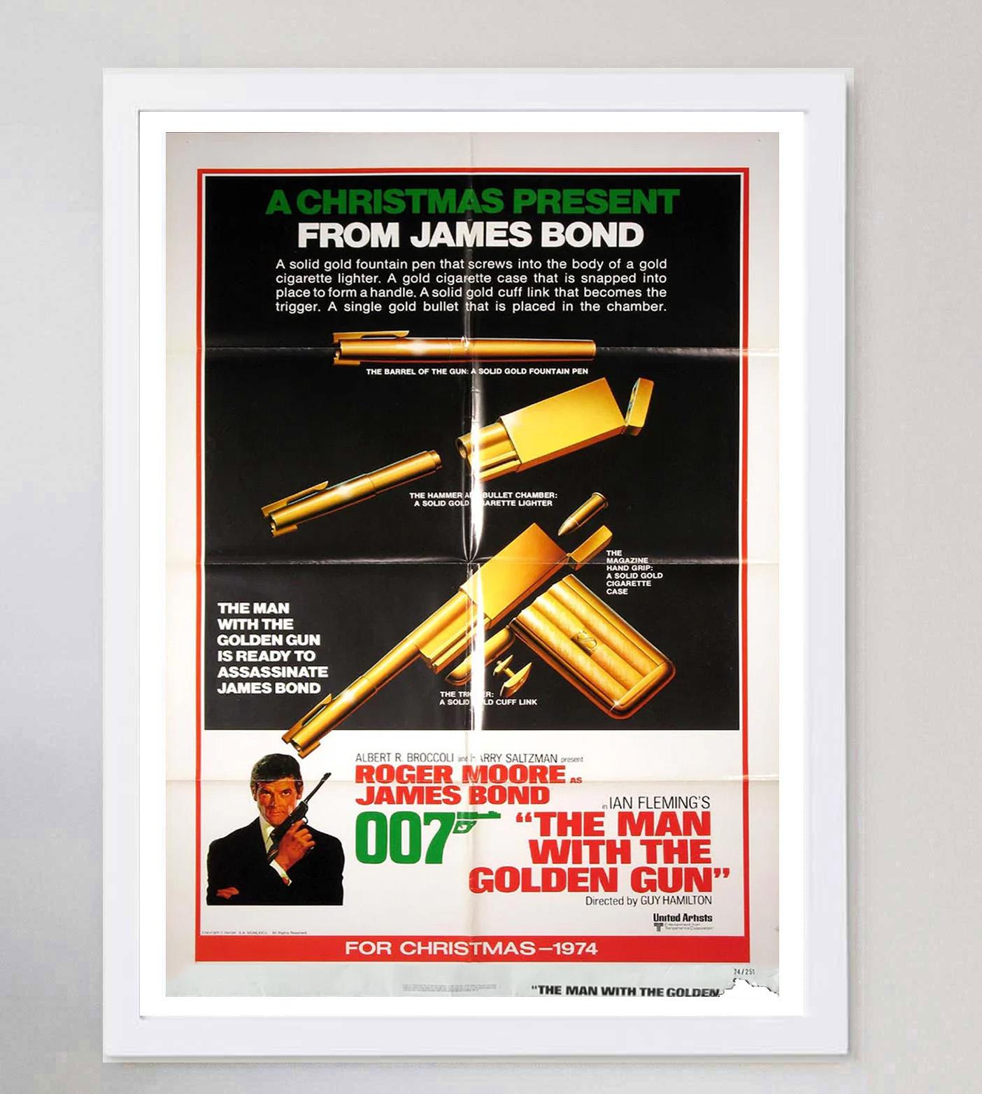 1974 El hombre de la pistola de oro Cartel original de época en Bastante bueno estado para la venta en Winchester, GB