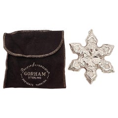 Vintage 1975 Gorham Sterling Silver Snowflake Ornament with Pouch #15645