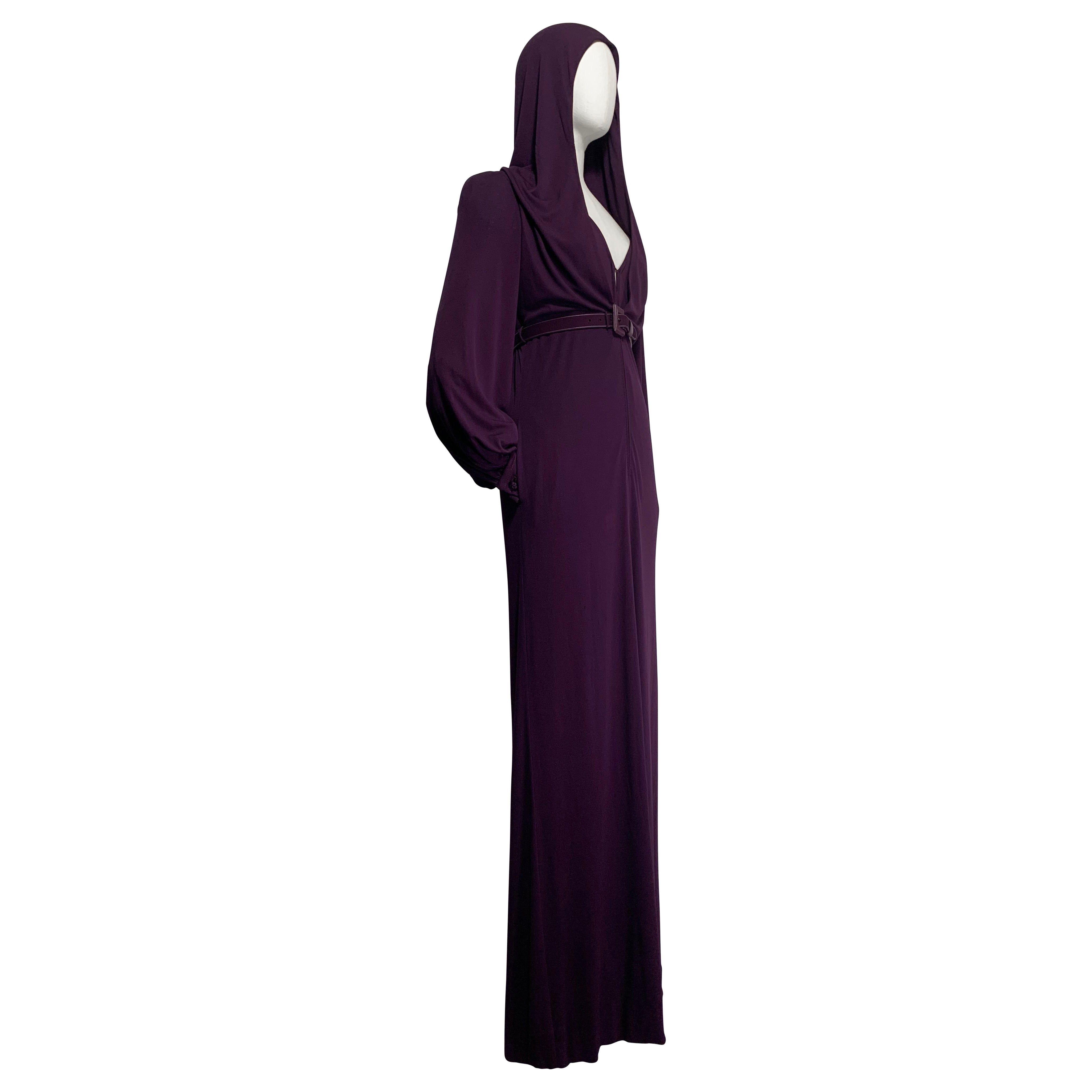 James Galanos dramatique robe longue en jersey d'aubergine avec fabuleux capuche drapée, 1975 en vente
