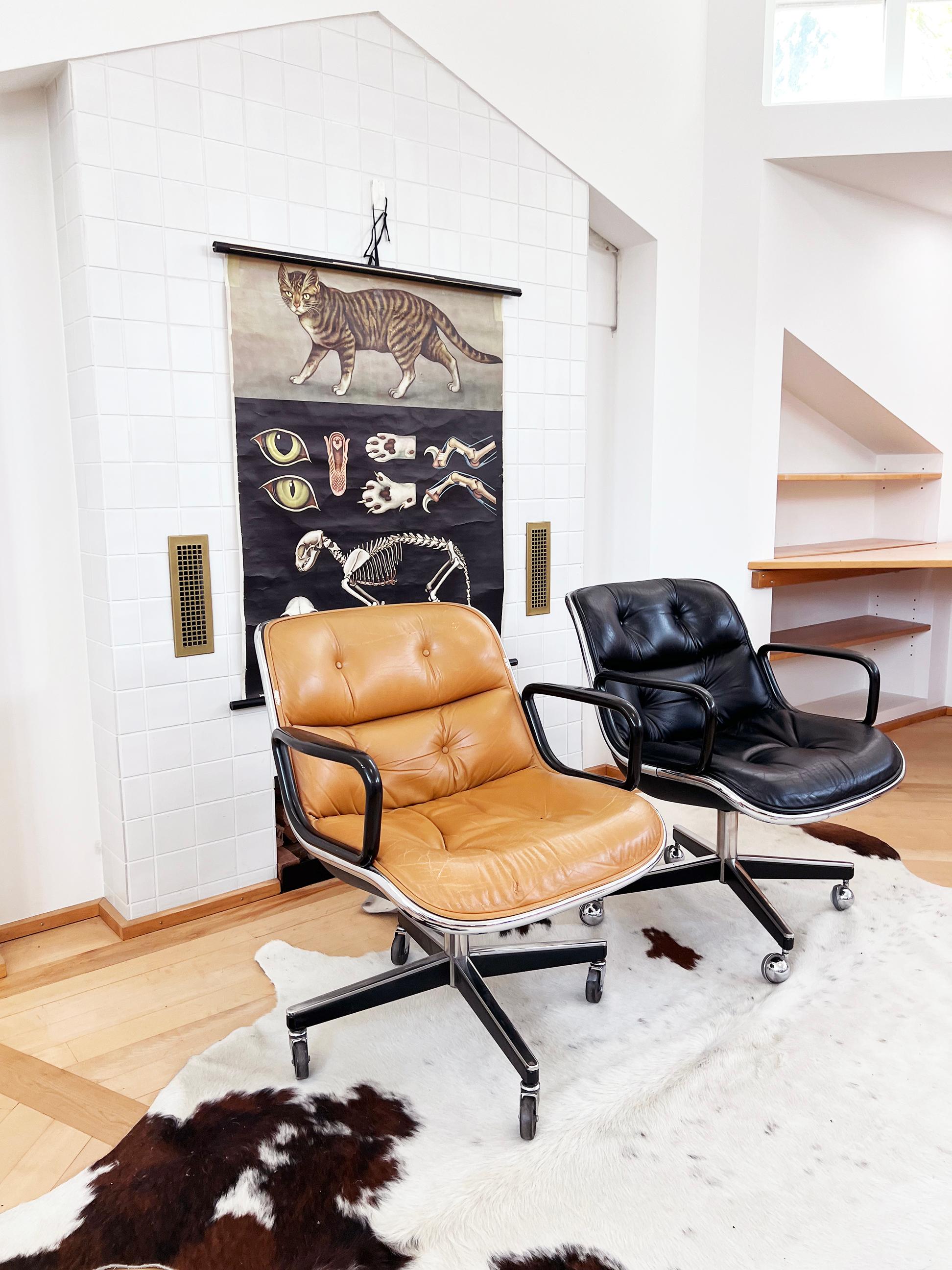 1975 Knoll Executive Pollock Cromada, Silla de Oficina de Piel Negra Acolchada con Pilastras en venta 4