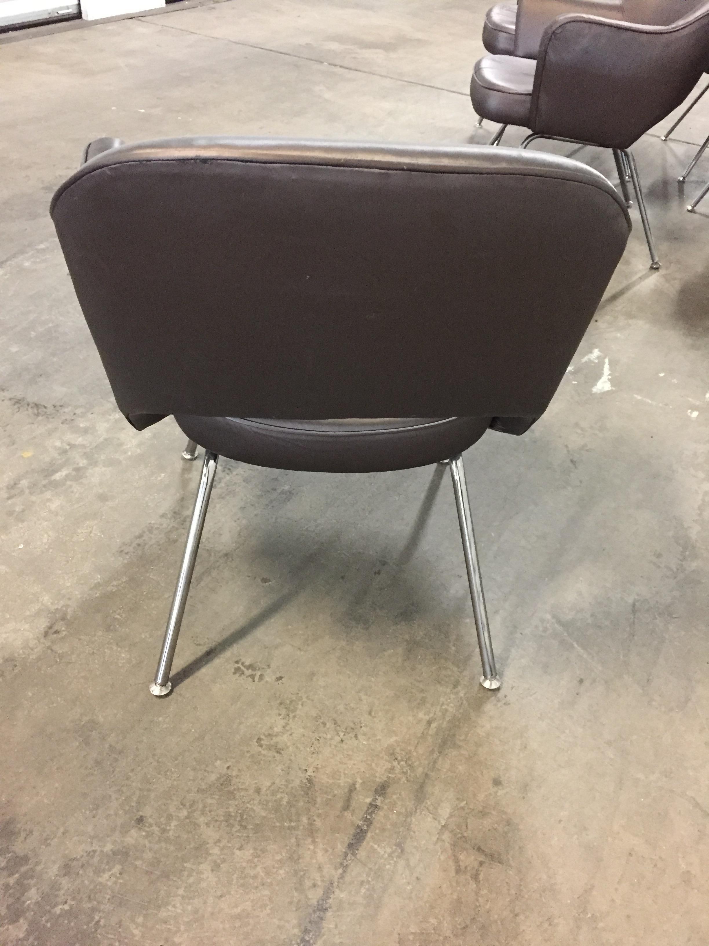 Hand-Crafted 1975 Knoll Saarinen Executive Dining or Office Chairs/ Set of 6 For Sale