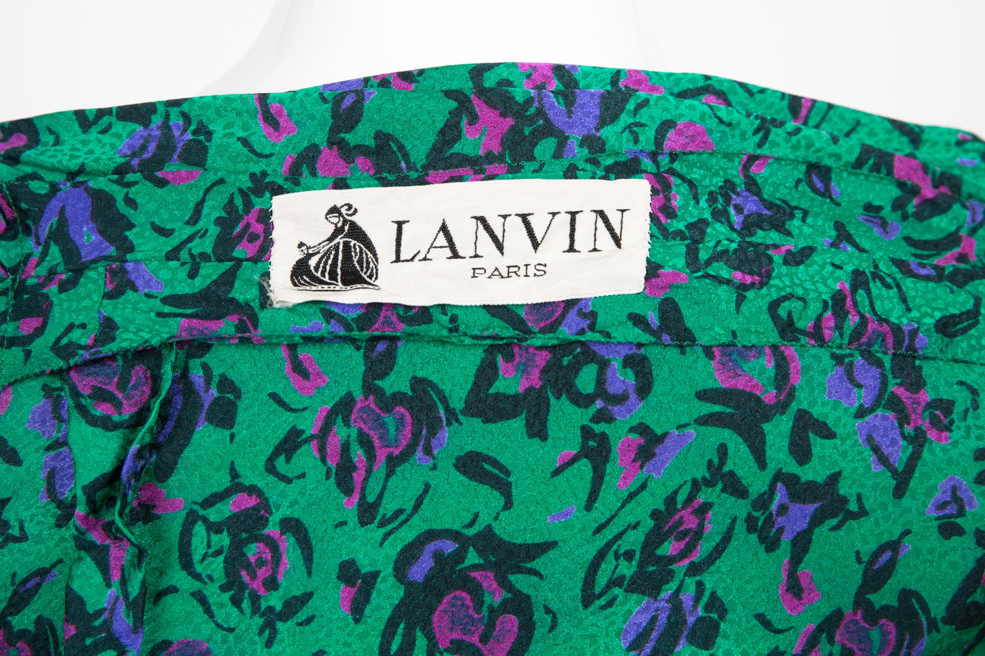 1975 Lanvin Haute Couture Seidenkleid nummeriert im Zustand „Gut“ im Angebot in Paris, FR