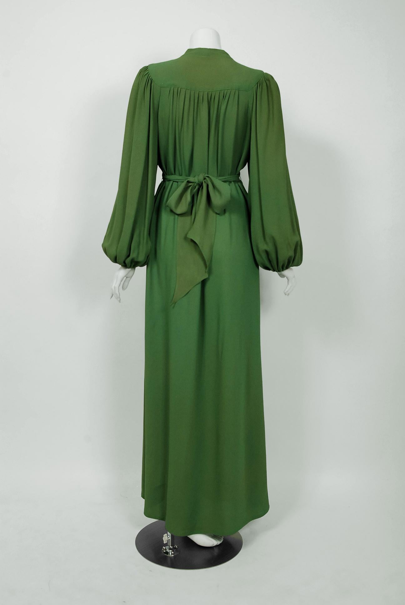 1975 Ossie Clark Green Moss-Crepe Billow Sleeve Tie Collar Belted Dress Gown In Good Condition In Beverly Hills, CA