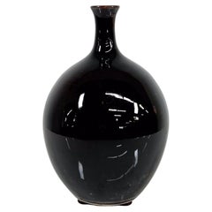 1975 Studio Art Pottery Sleek Dark Weed Pot Vase Earl Freemen