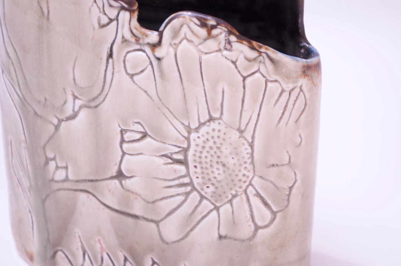 1975 Studio Ceramic Sage Floral Vase Signed Pollack For Sale 5