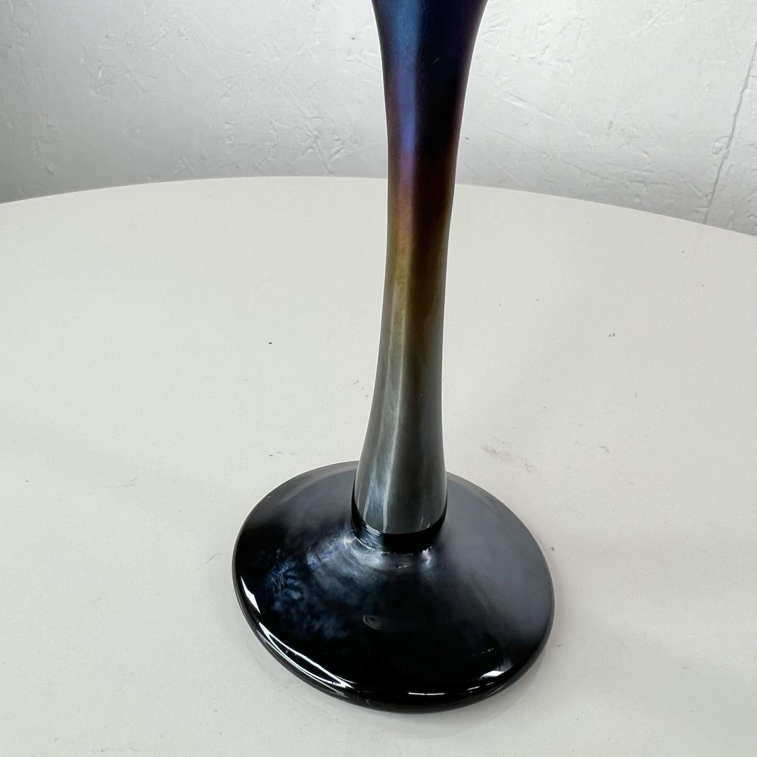 1975 Studio Art Glass Tall Stem Handmade by California Artist Norm Thomas In Good Condition In Chula Vista, CA