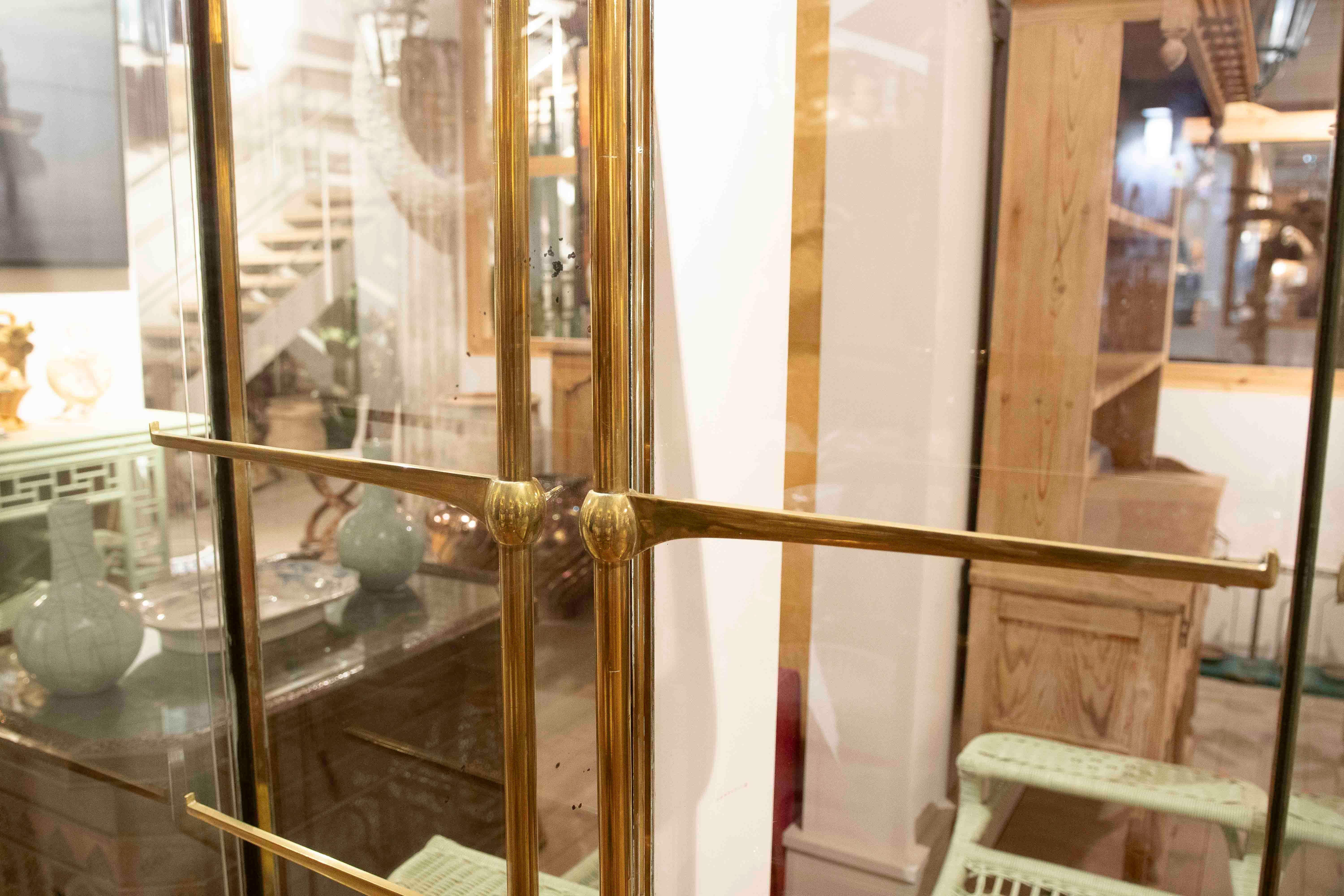 1975s Bronze, Wood and Glass Pastry Case. Paris, France. For Sale 1