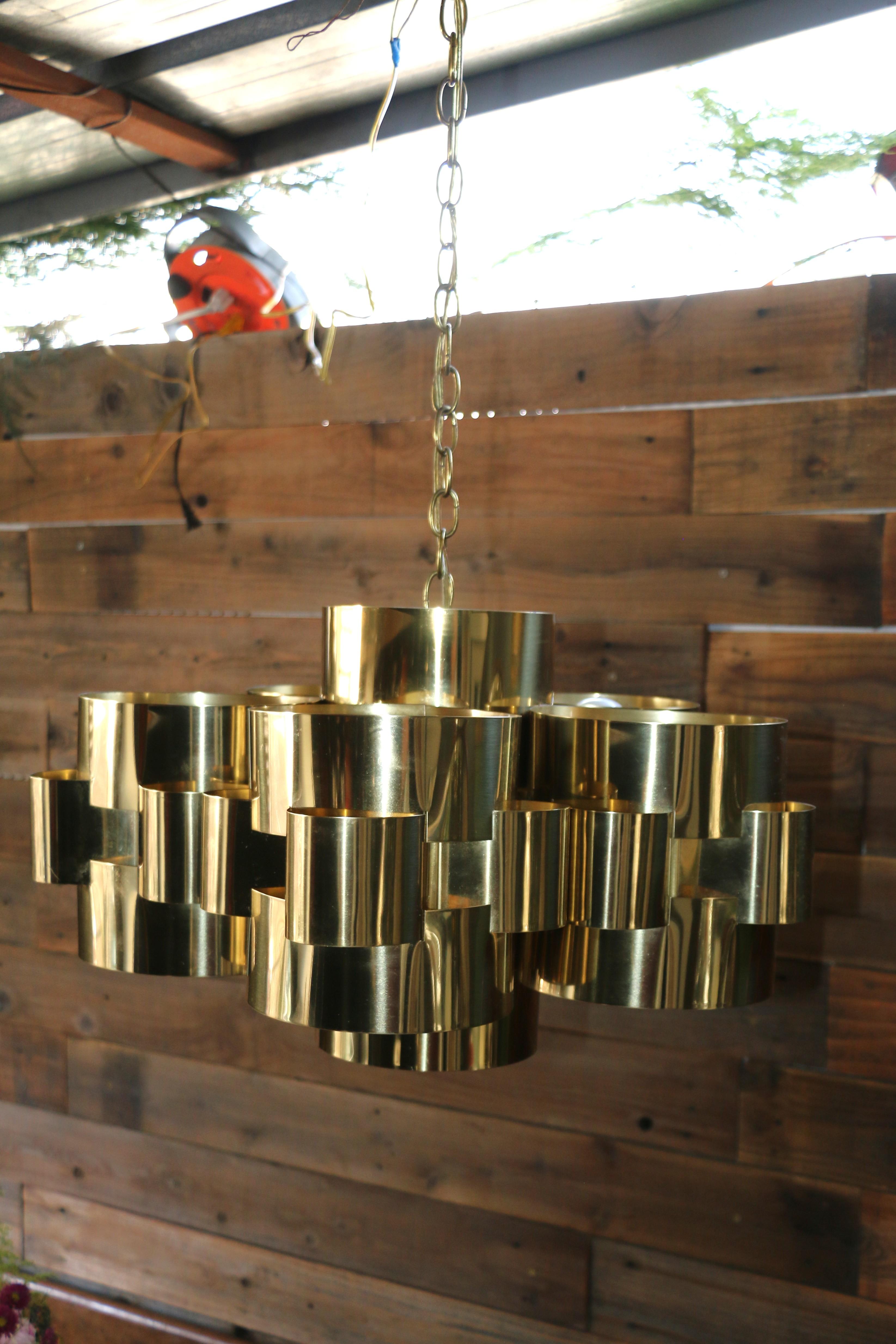 1975s Mid Century Modern Brass Cloud Chandelier by Curtis Jere In Good Condition For Sale In North Hollywood, CA
