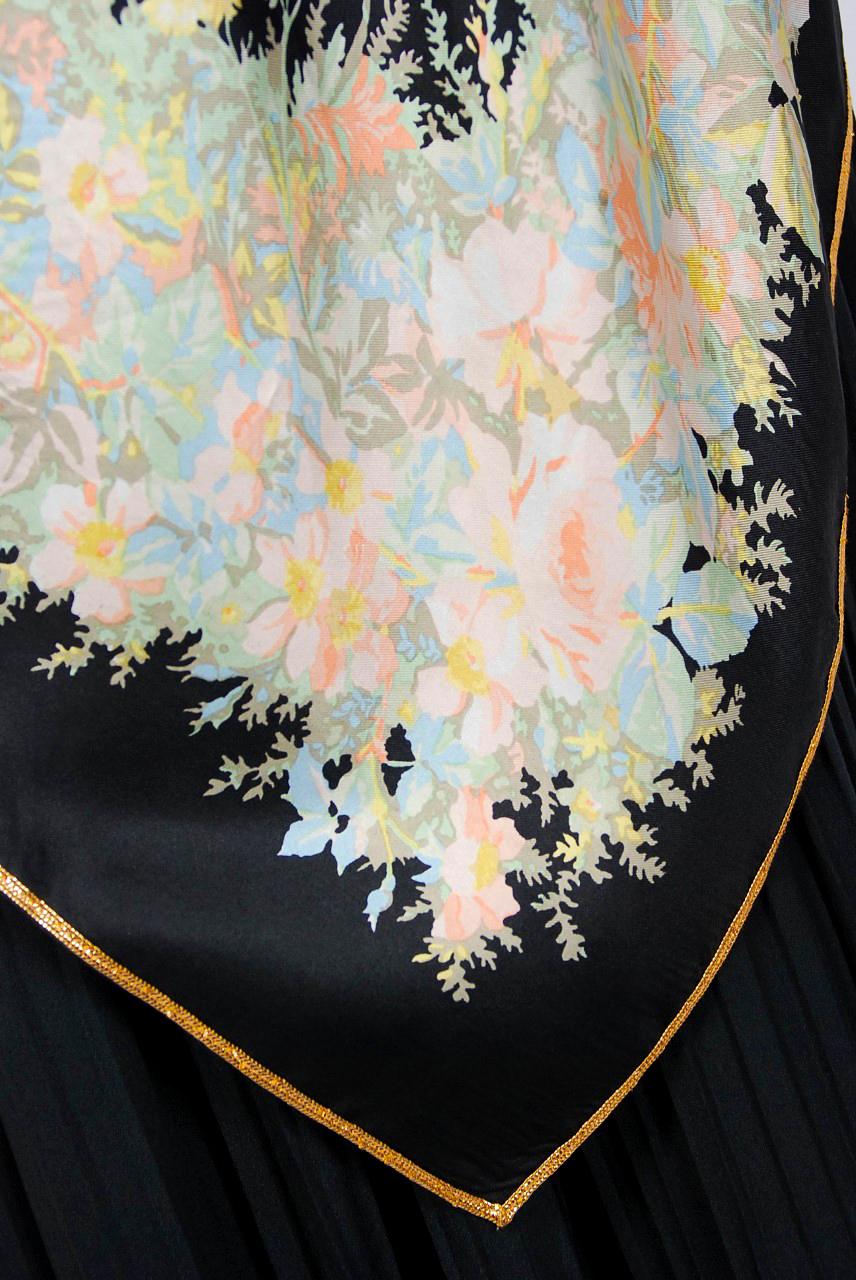 1976 Bill Gibb Documented Floral Silk Beaded Halter Pleated Backless Dress  2