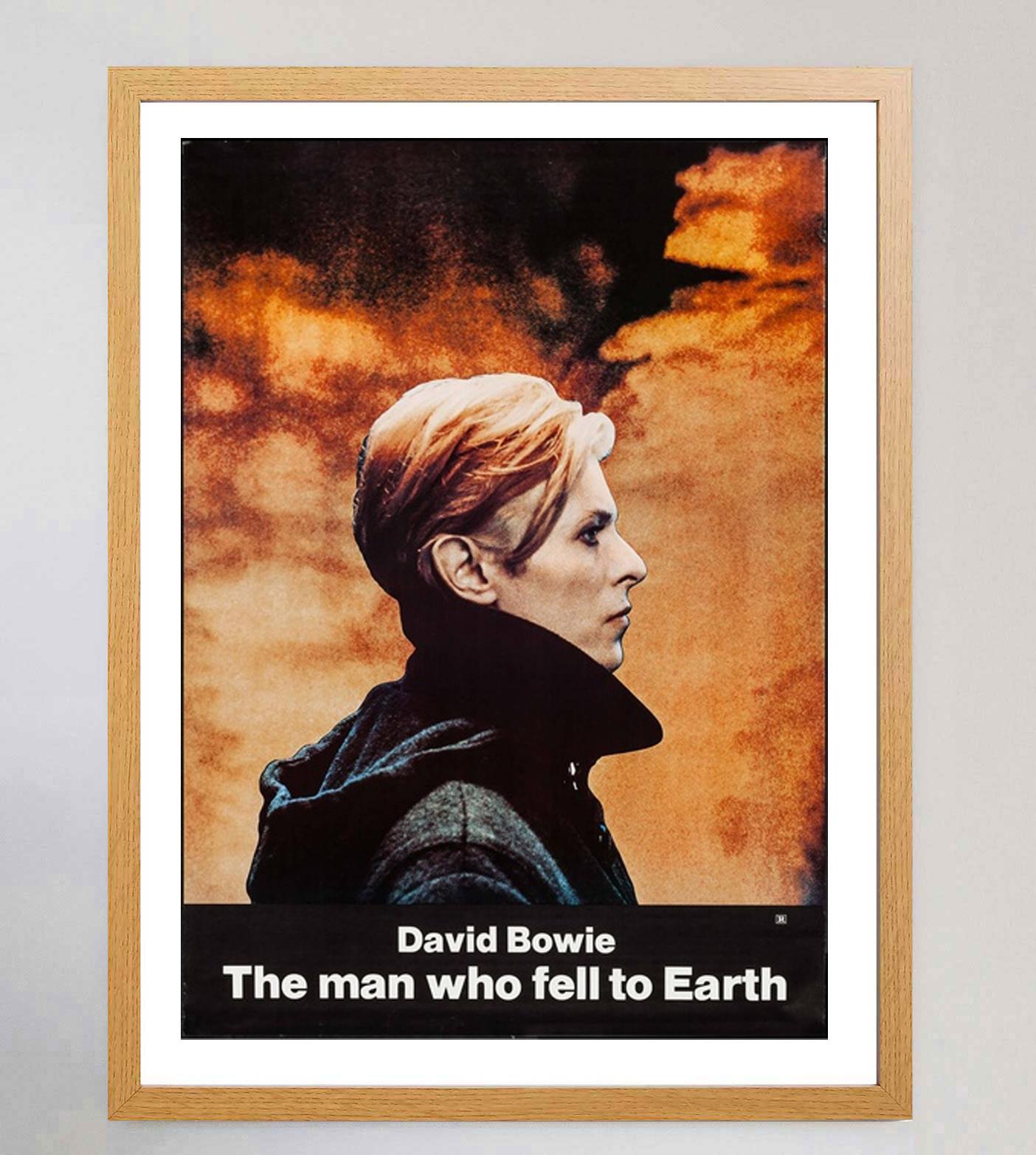 1976 David Bowie - The Man Who Fell To Earth Original Vintage Poster im Zustand „Gut“ im Angebot in Winchester, GB