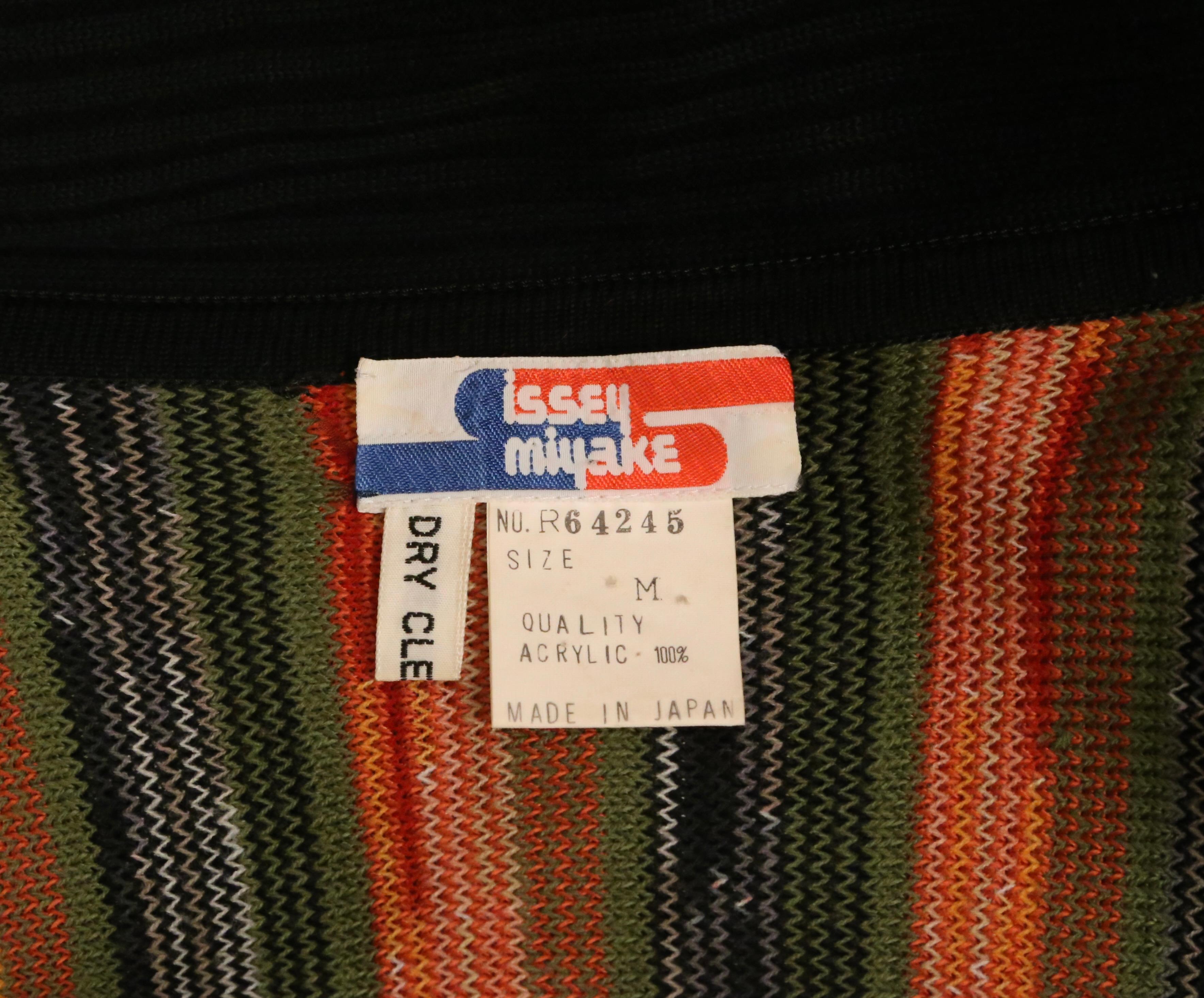 1976 ISSEY MIYAKE documented space dyed striped robe coat For Sale 5