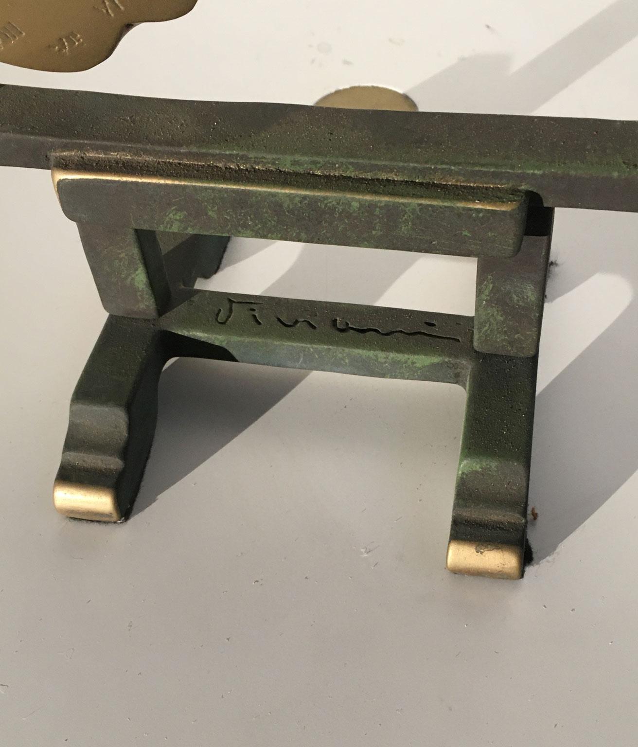 1976 Italy Bronze Abstract Sculpture by Vanni Viviani Easel with Two Half Apples For Sale 8