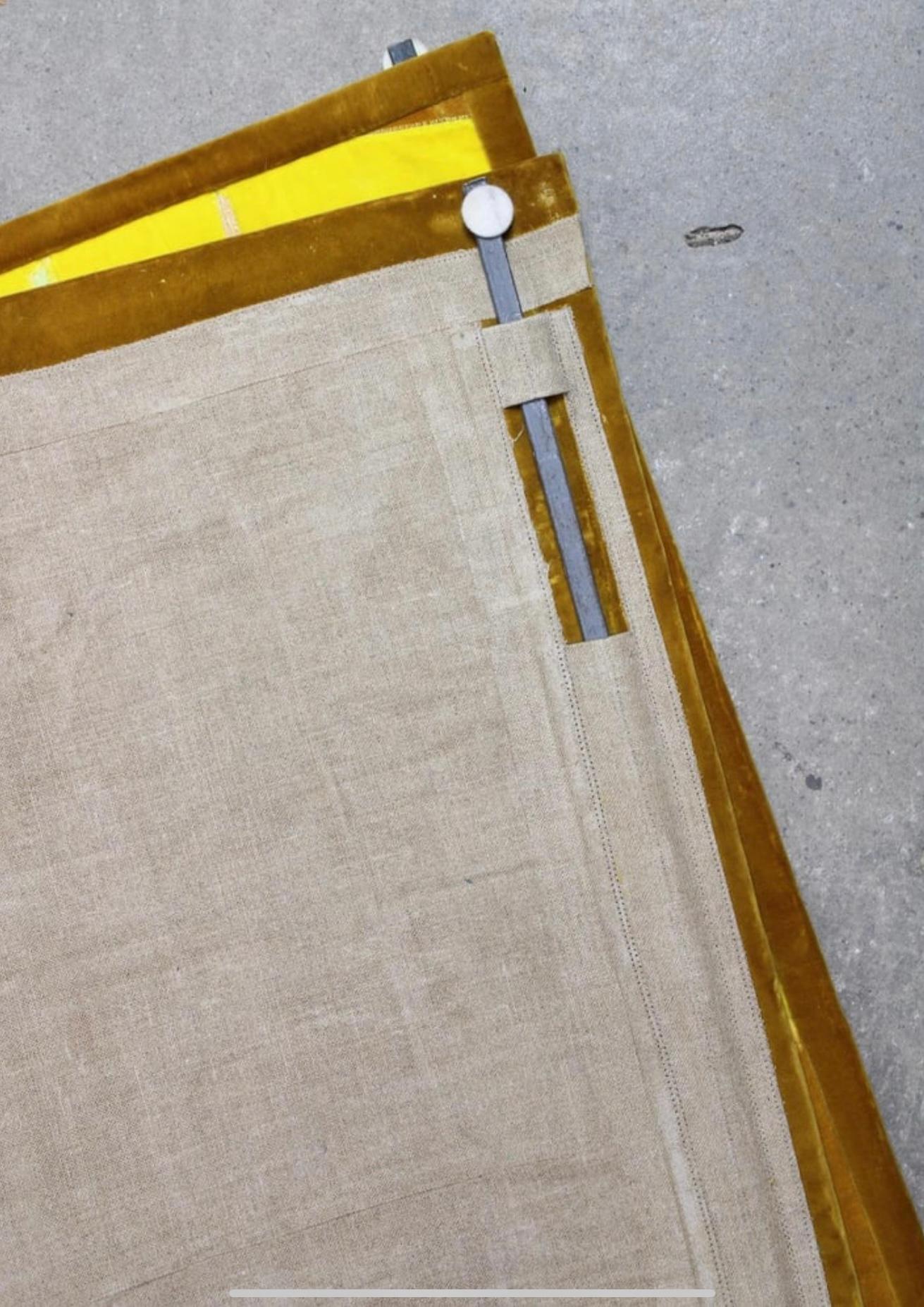1976 Saint Louis Charles Pinet De Gaulade Tapisserie Les Paves de Saint Marc en vente 7