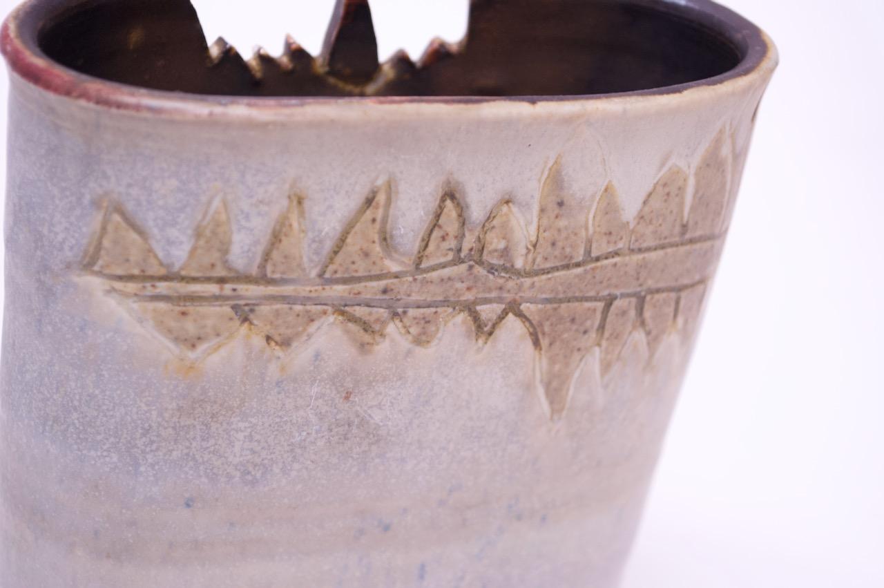 Vase Studio en grès bleu pâle à glaçure mate de Pollack, 1976 en vente 2