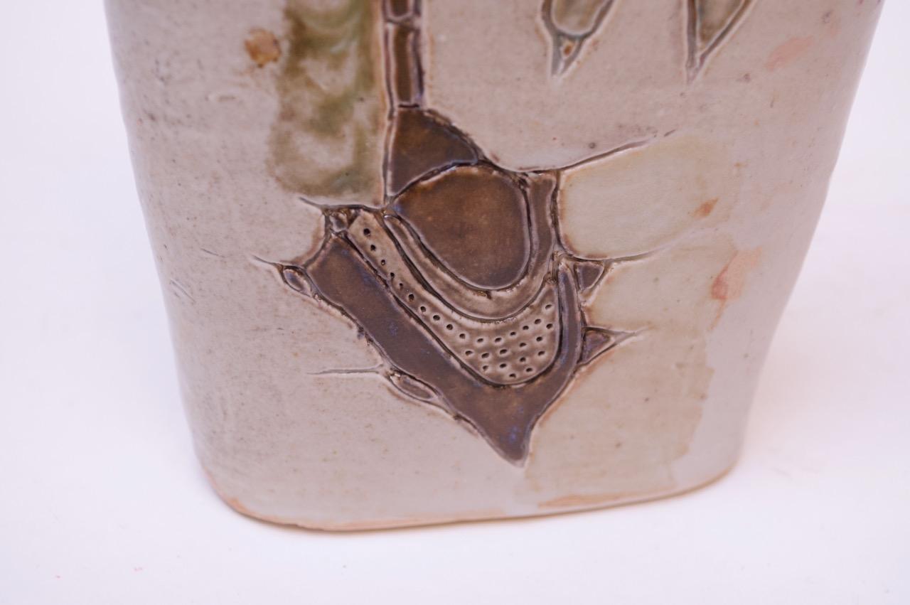 Vase abstrait lavande en grès de Studio signé Pollack, 1976 3