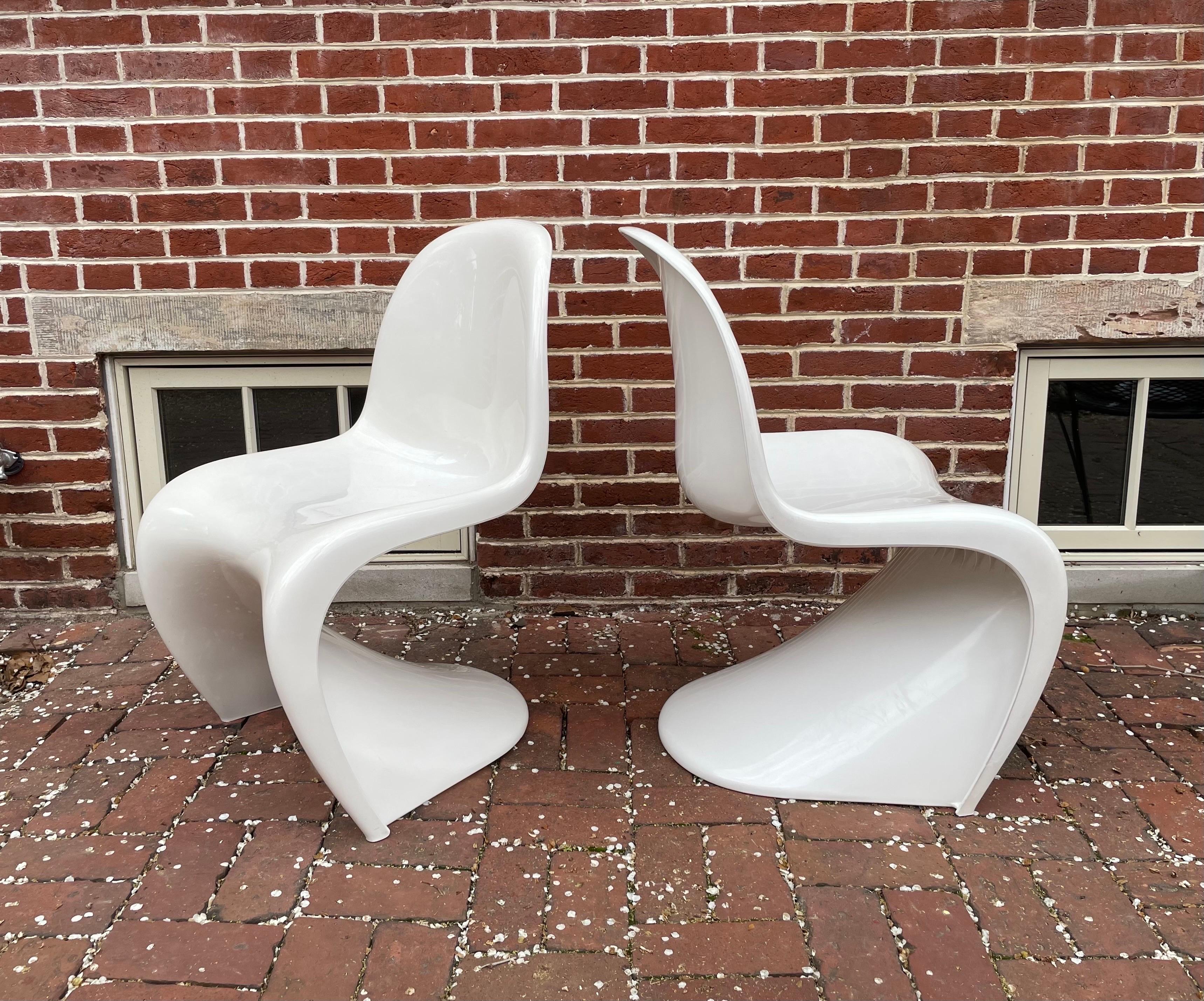 1976 Verner Panton Herman Miller European Production S-Chairs - a Pair For Sale 3