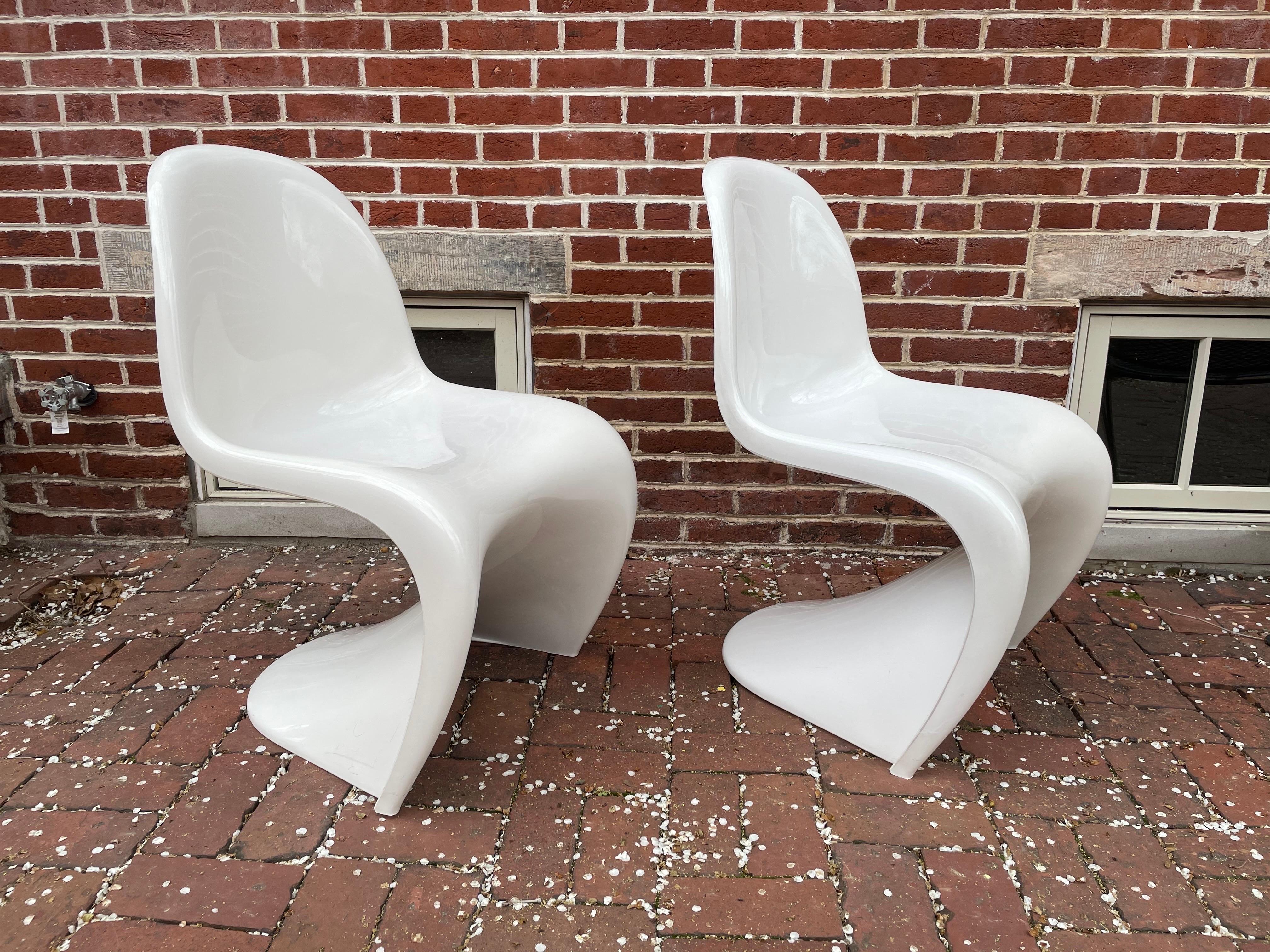Late 20th Century 1976 Verner Panton Herman Miller European Production S-Chairs - a Pair For Sale