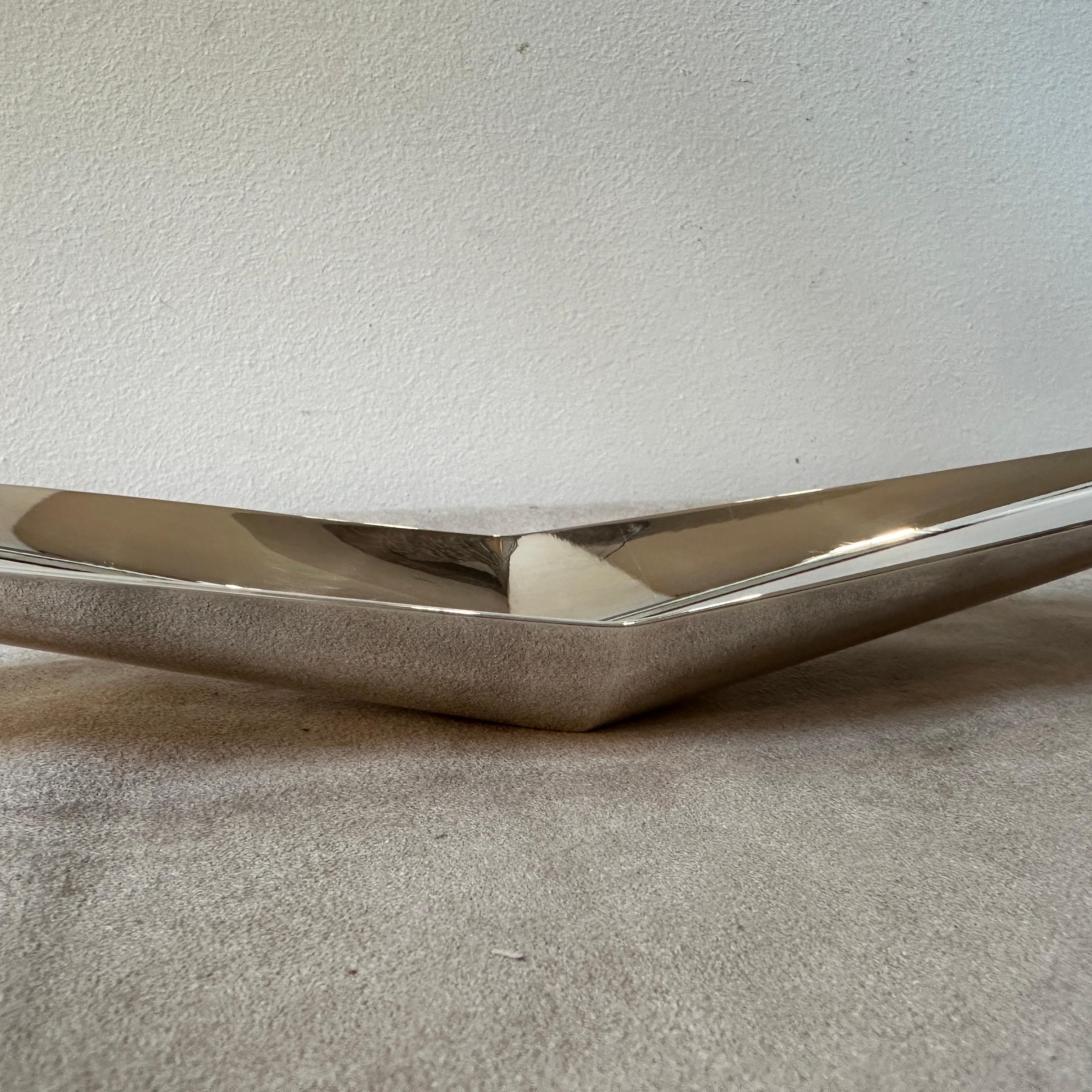 1976s Modern Silver Plated French Centerpiece by Gio Ponti for Christofle In Excellent Condition For Sale In Aci Castello, IT