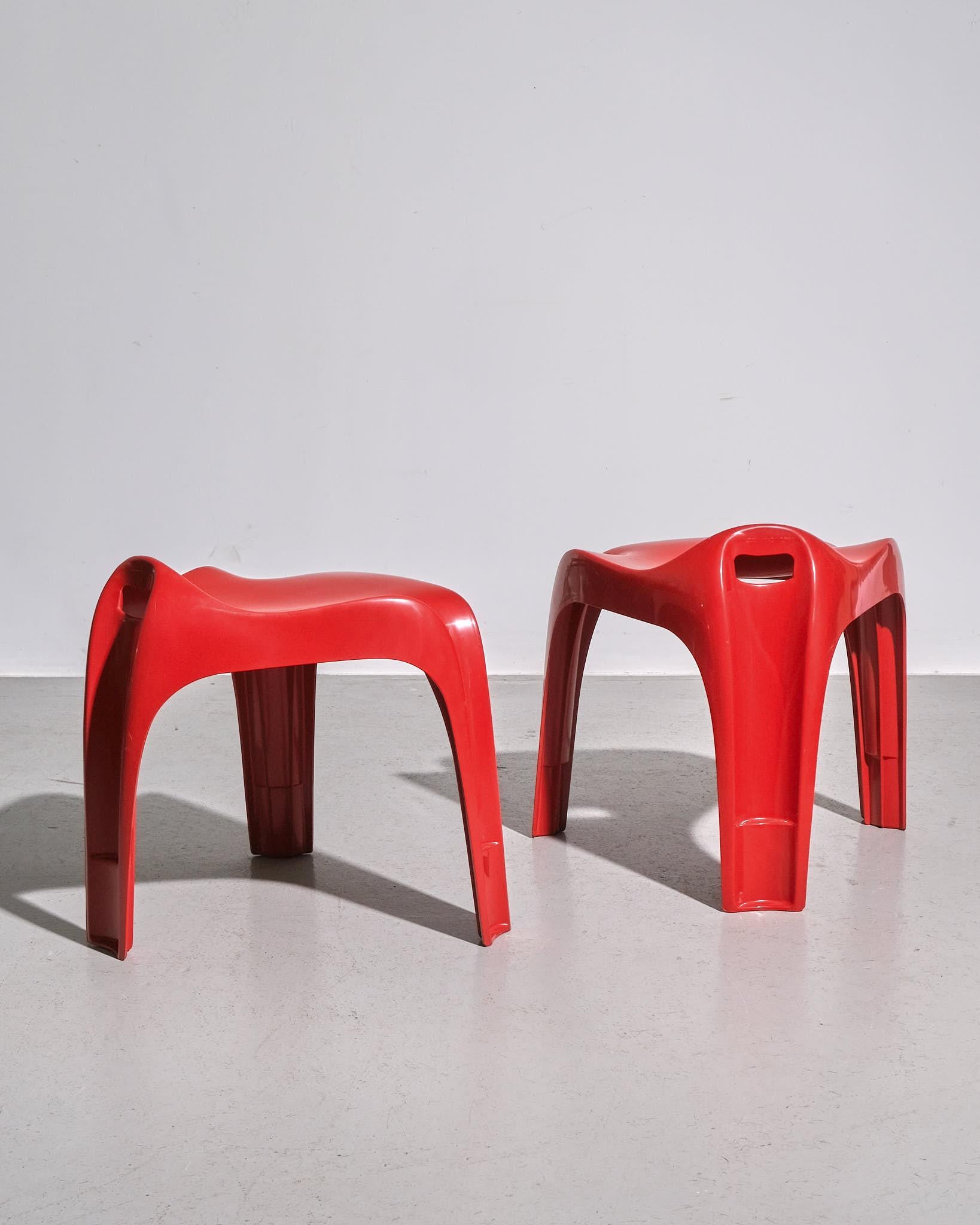 The Casalina Stool, designed by Alexander Begge for Casala in 1977, is a striking example of 1970s German design. Made entirely from molded plastic, this piece embodies the sleek, sculptural aesthetic characteristic of the era. The stool features a
