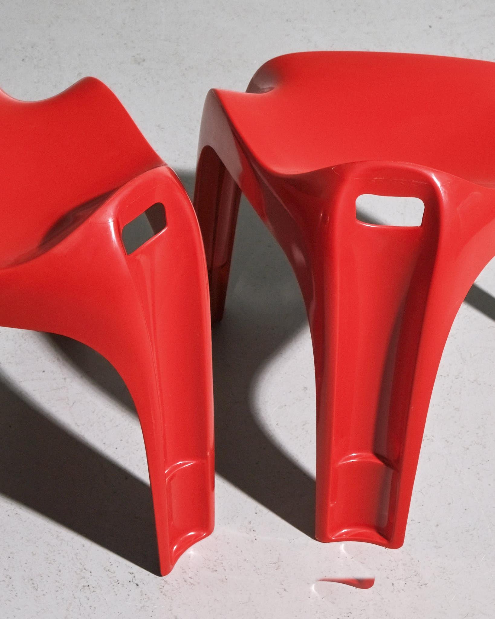 1977 Alexander Begge Red Casalina Stool In Good Condition For Sale In London, GB