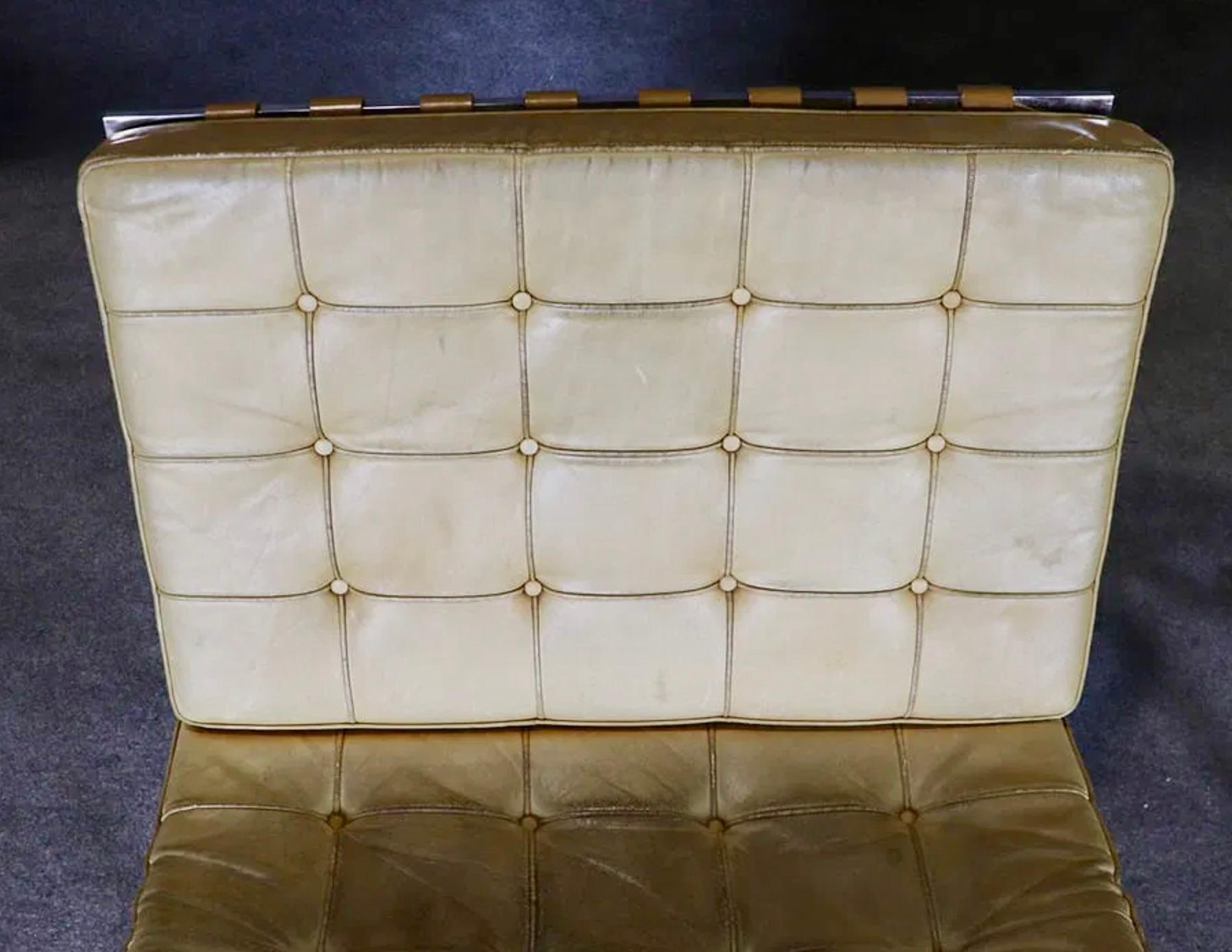 1977 Chaises Barcelona de Knoll en vente 2