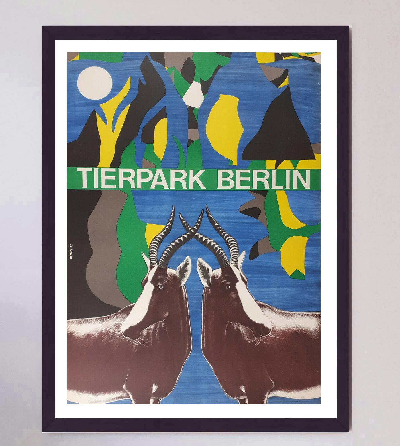 Late 20th Century 1977 Berlin Tierpark Zoo Original Vintage Poster For Sale