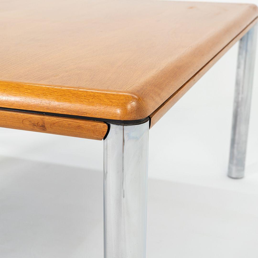 Fin du 20e siècle Table de salle à manger Charles Pfister pour Knoll de 1977 en chêne avec pieds chromés de 59 pouces en vente