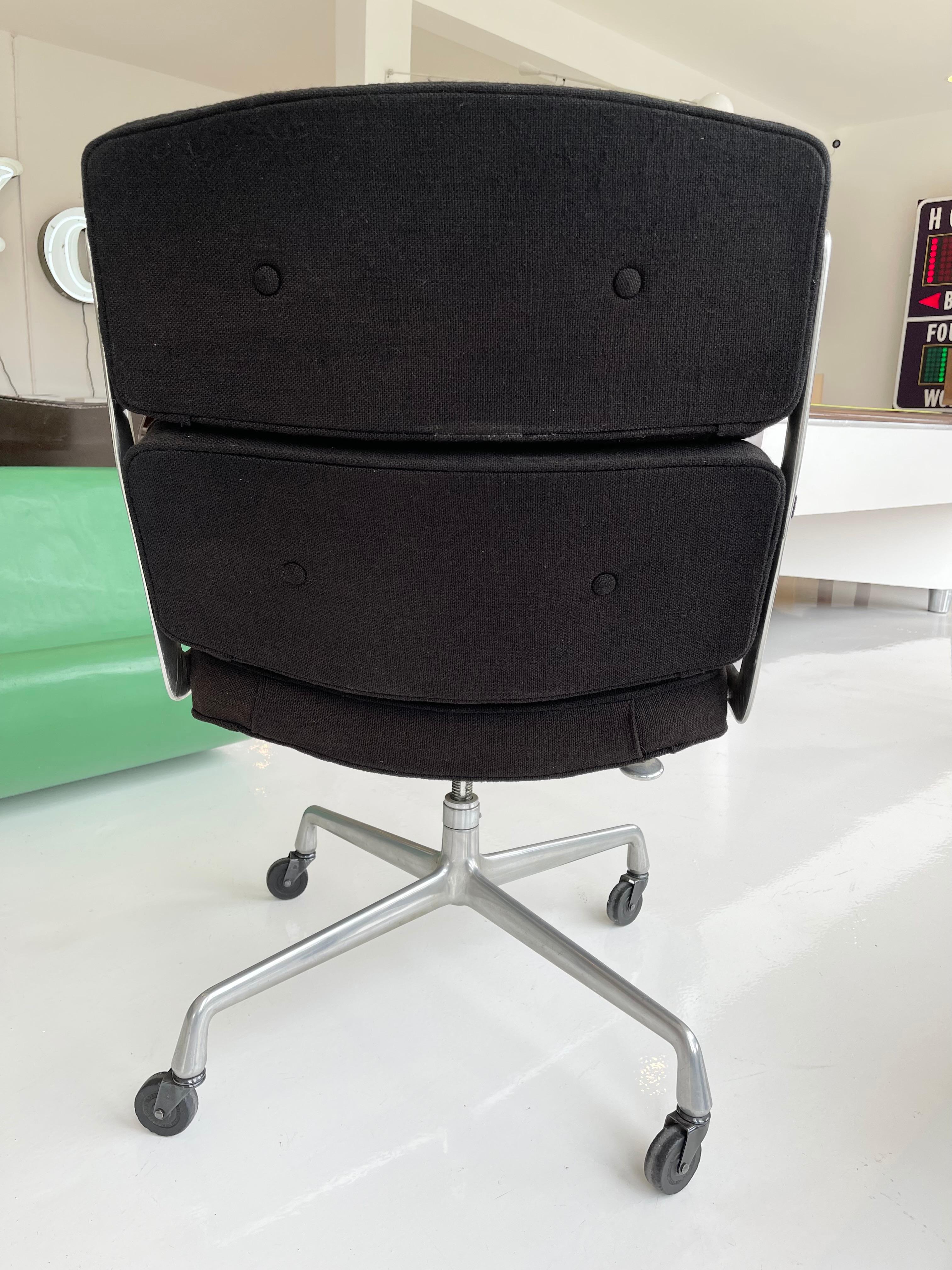 1977 Eames Time Life Chair in Black Burlap 4