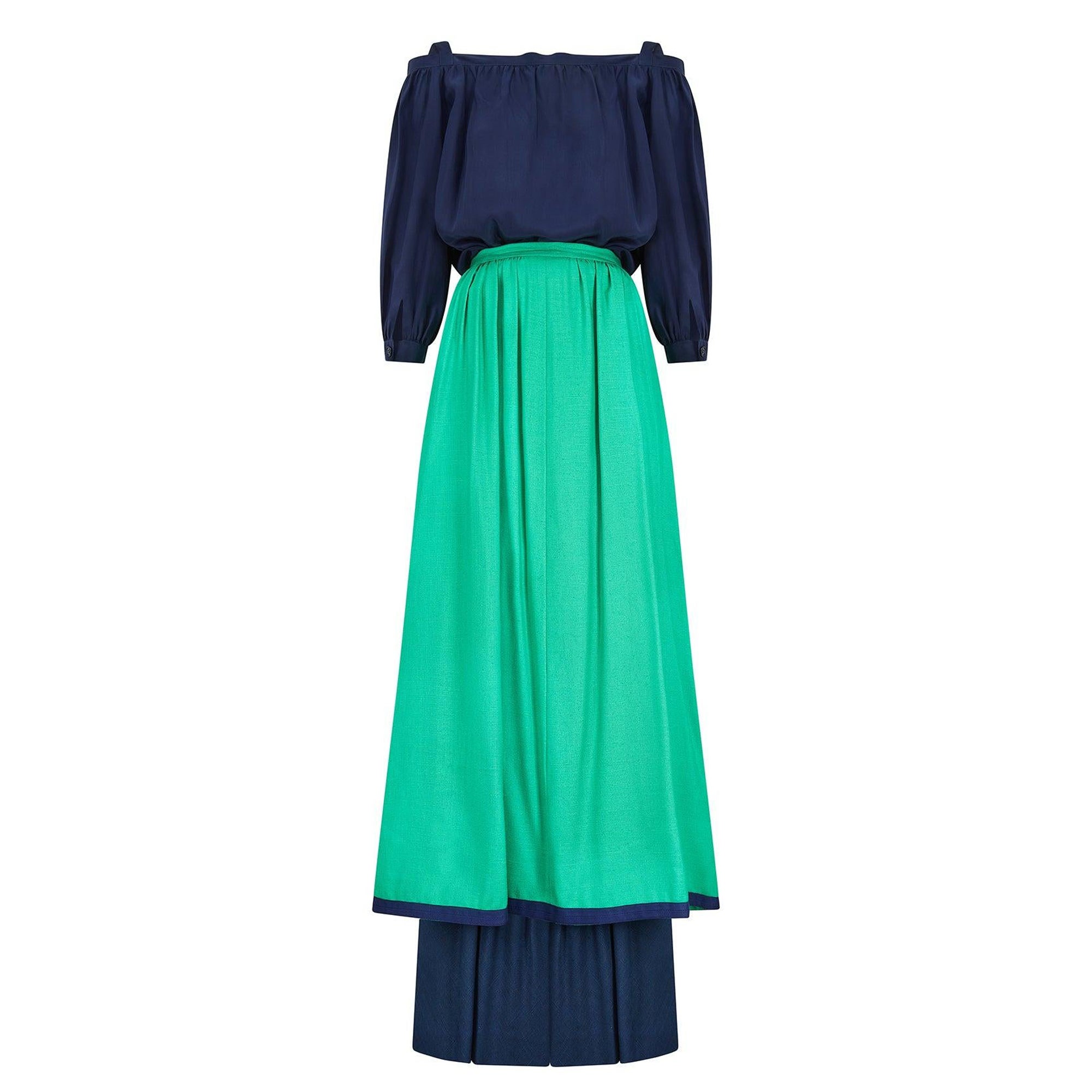 1977 Givenchy Laufsteg Ensemble aus grünem Leinen und marineblauer Seide