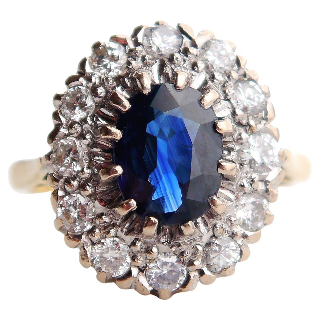 1977 Halo Ring solid 18K Gold 2.45ct Sapphire 0.7ct Diamonds Ø6.5US/5.6g For Sale