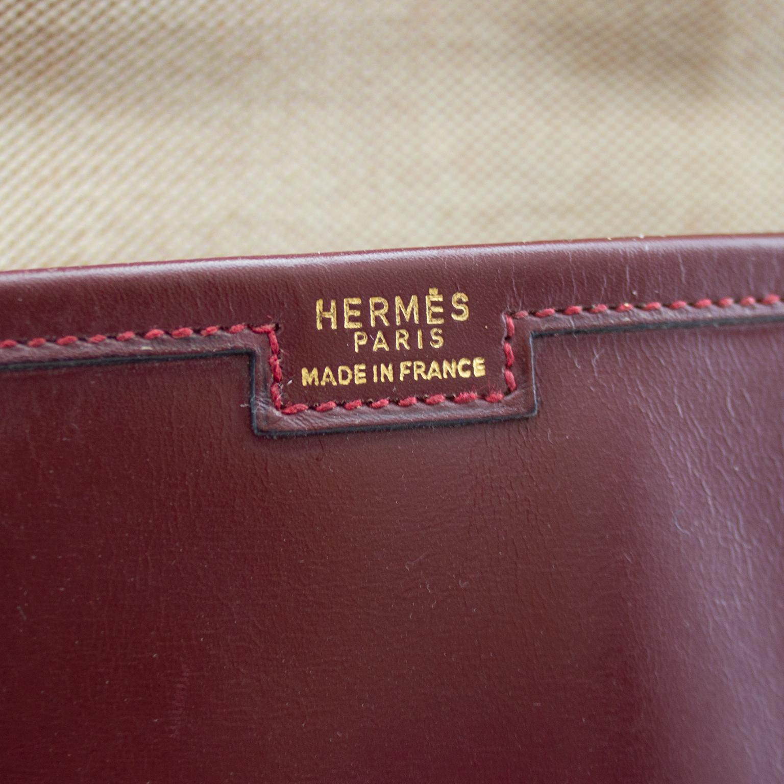 1977 Hermés Maroon Leather Jige Clutch  For Sale 1