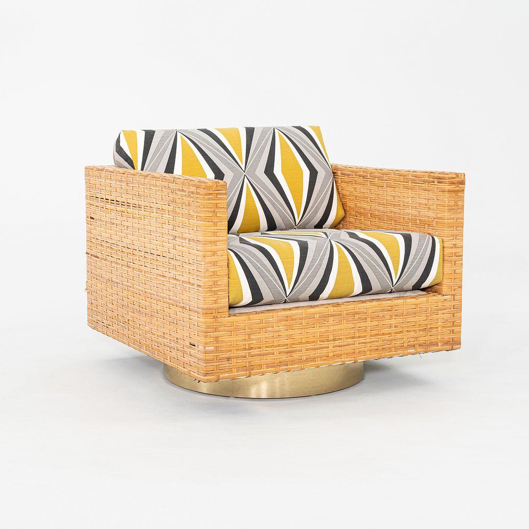 American 1977 Pair of Harvey Probber Cube Swivel Lounge Chairs in Woven Latania Palm Cane For Sale