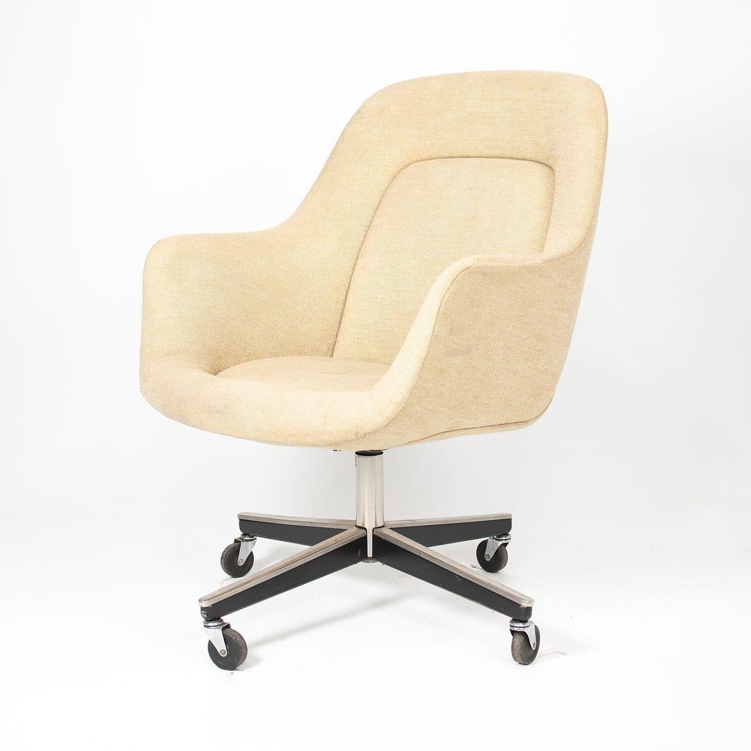 1977 Pearson Chefschreibtischstuhl von Max Pearson für Knoll International (amerikanisch) im Angebot