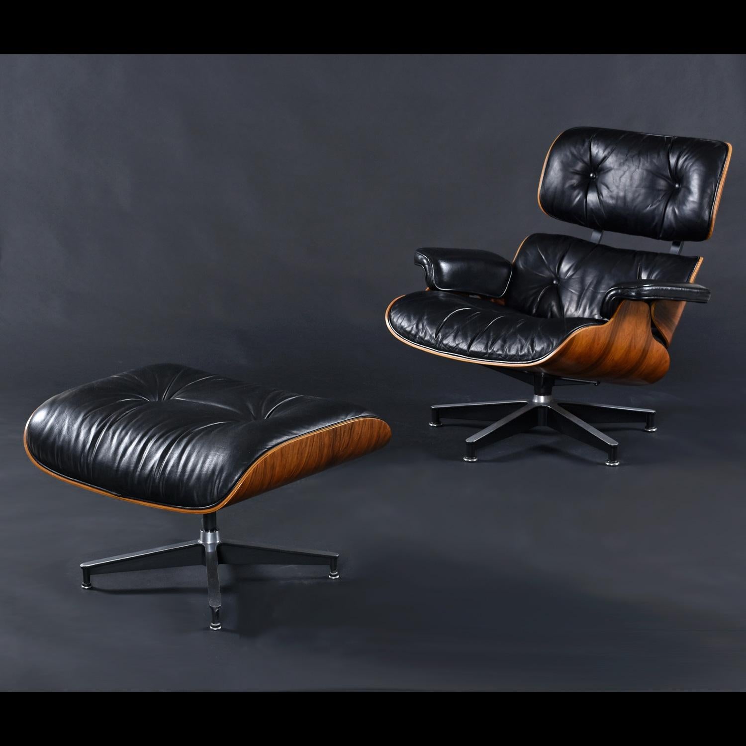 Mid-Century Modern 1977 Rosewood Eames Lounge Chair and Ottoman by Herman Miller in Black Leather