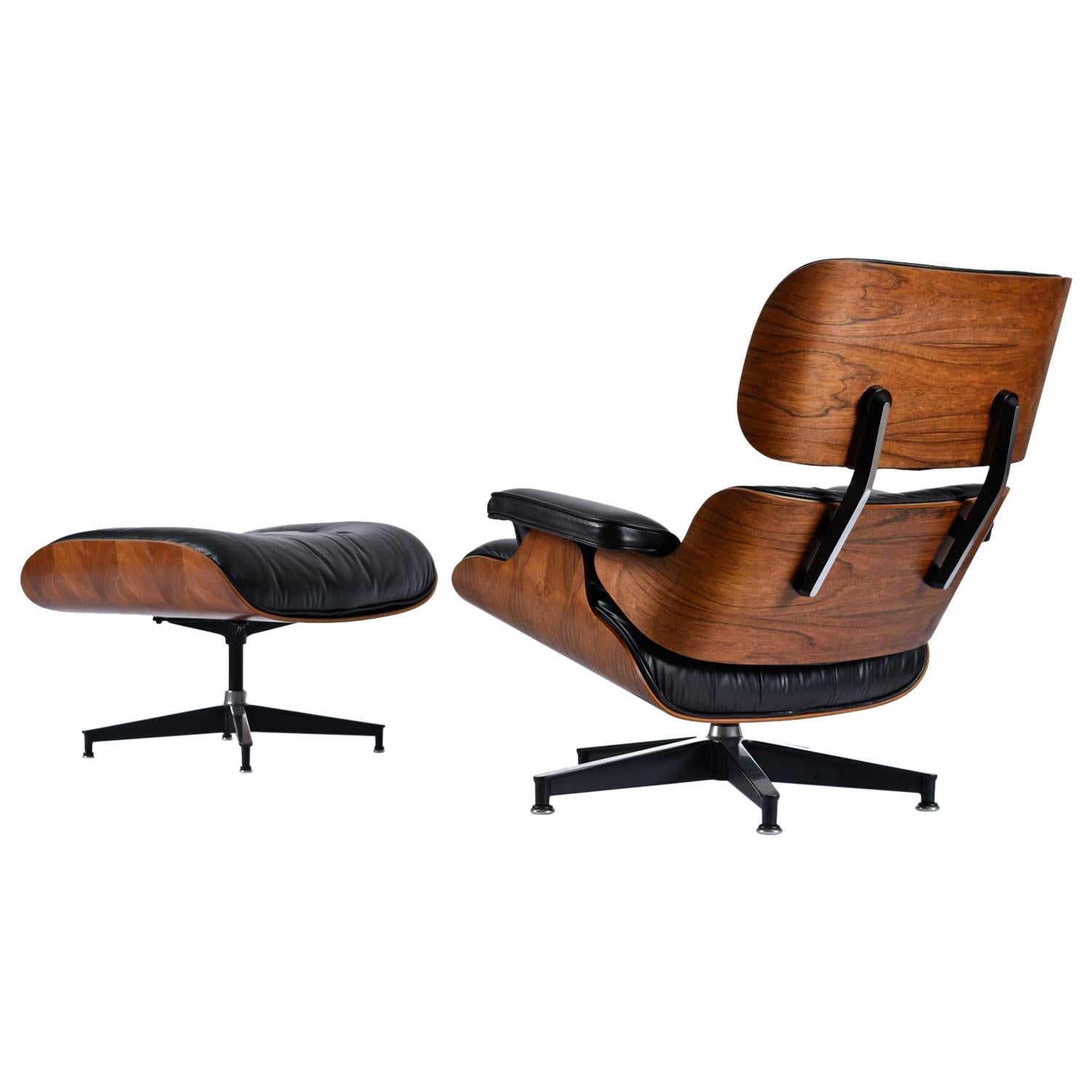 1977 Rosewood Eames Lounge Chair and Ottoman by Herman Miller in Black Leather