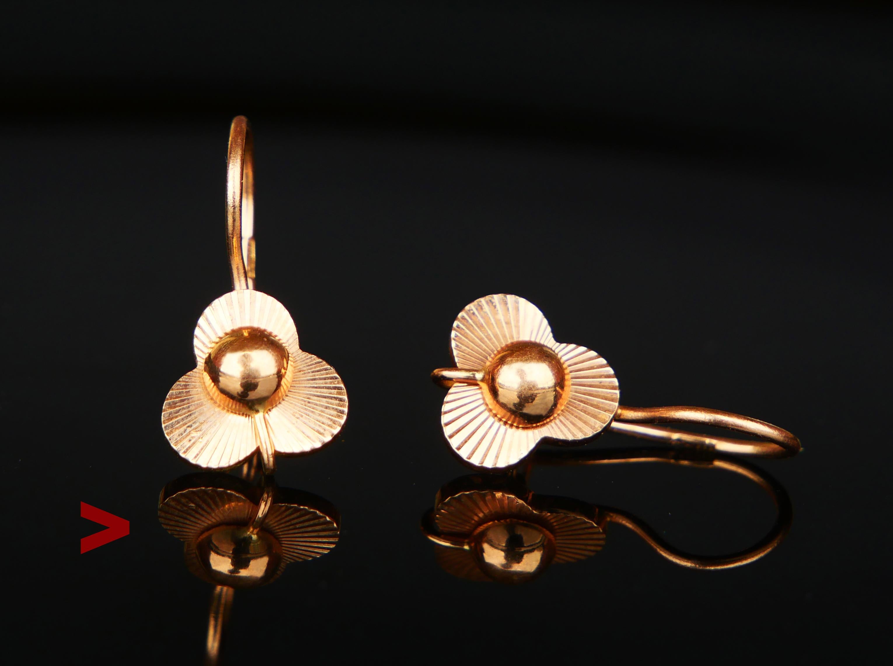 A pair of Soviet  Earrings in solid 14K Rose Gold.
Each earring is 22 mm long, each faceted flower is  11 mm long x 11 mm deep. Weight: 3.9 grams pair

Each earring is marked with Soviet Union period hallmarks : five pointed star, 583, assay and