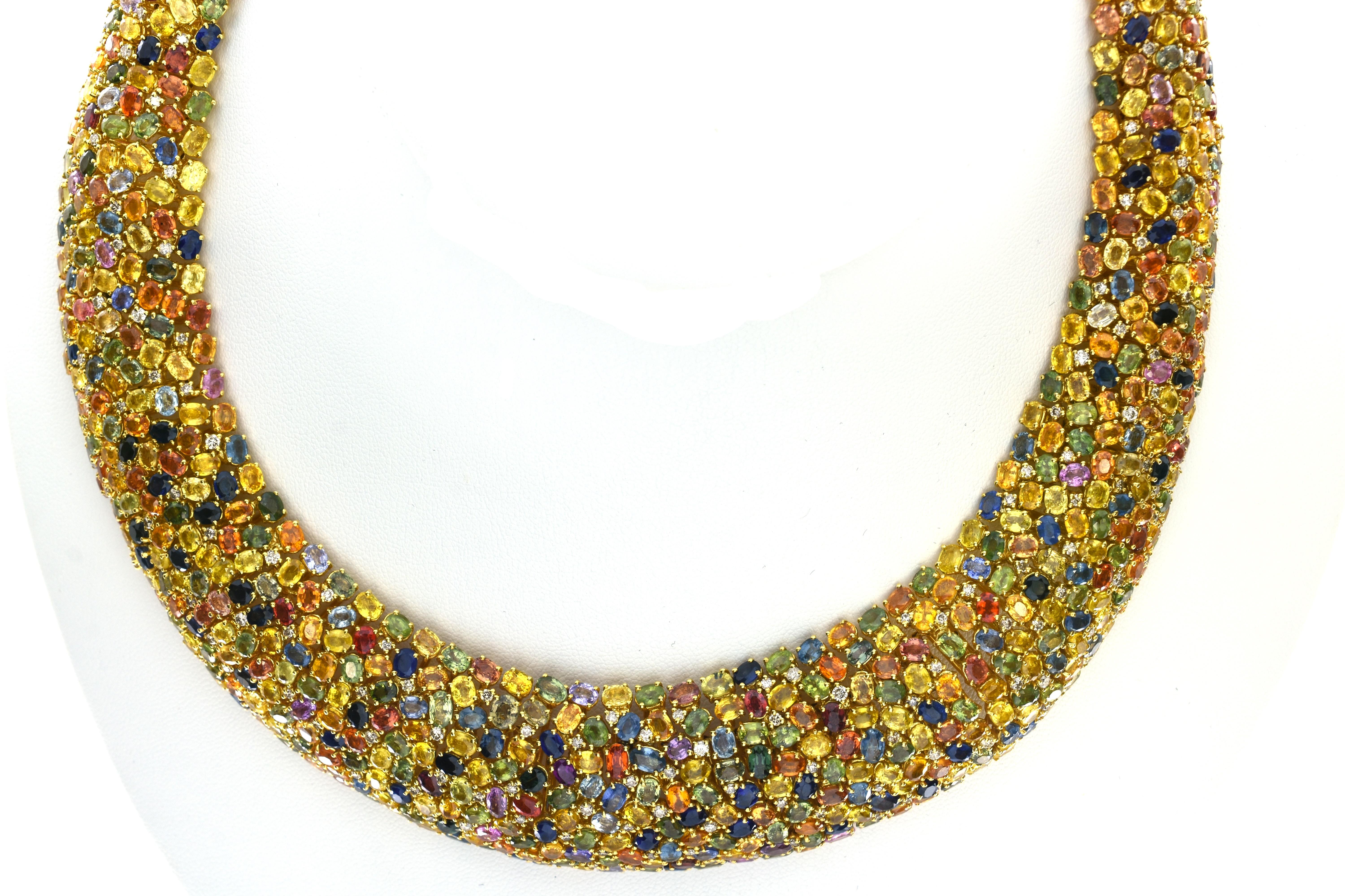 197,73 Karat Multi Color Diamant & Saphir 