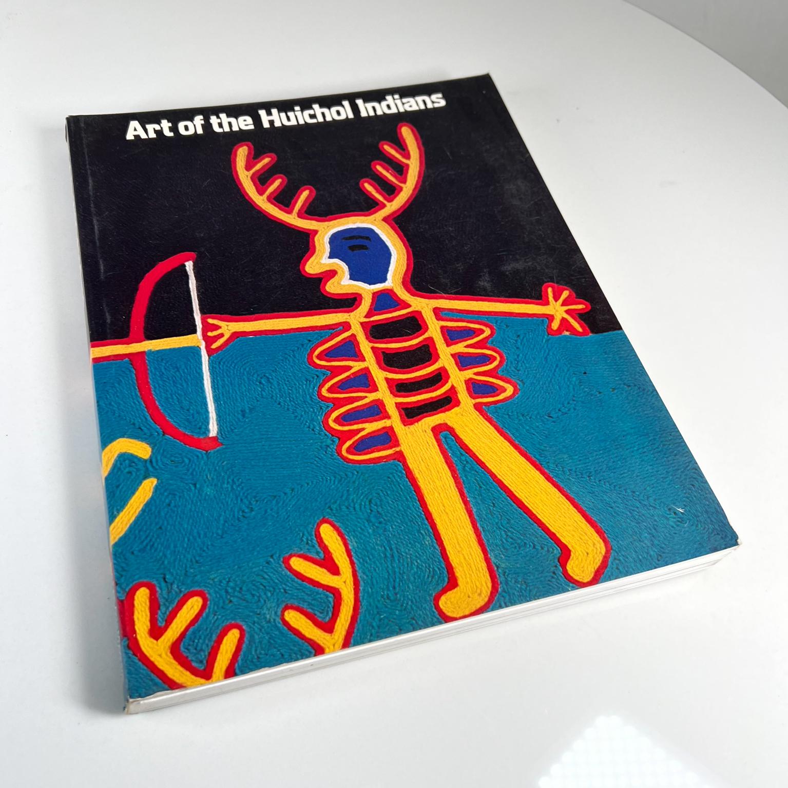 Art of the Huichol Indians 

1978 Fine Arts Museums San Francisco
Published by Harry N. Abrams New York
Soft cover.
Measures: 8.75 x 11 tall x .63
Printed and bound in Japan
Preowned vintage condition.
Refer to images.


