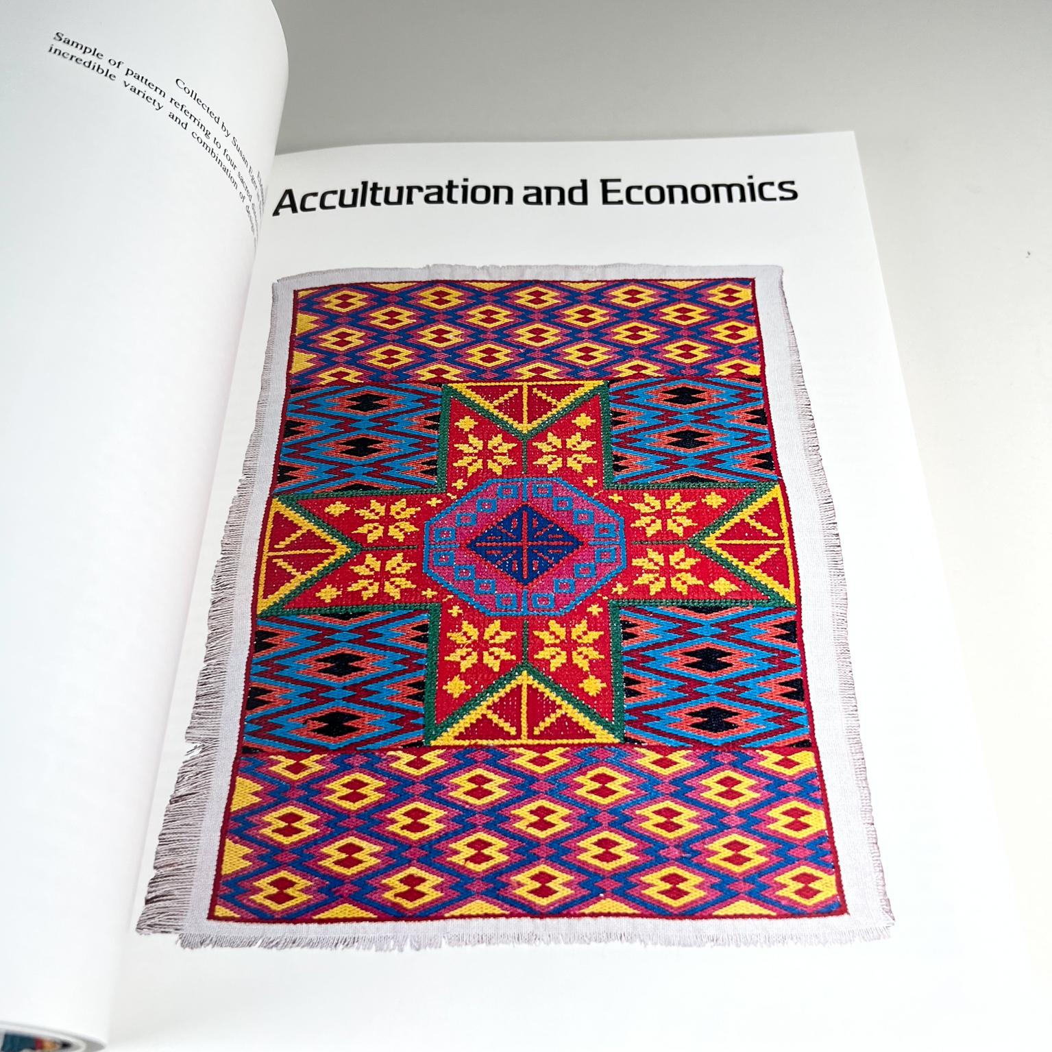 Paper 1978 Art of the Huichol Indians Fine Arts Museums San Francisco Harry N. Abrams