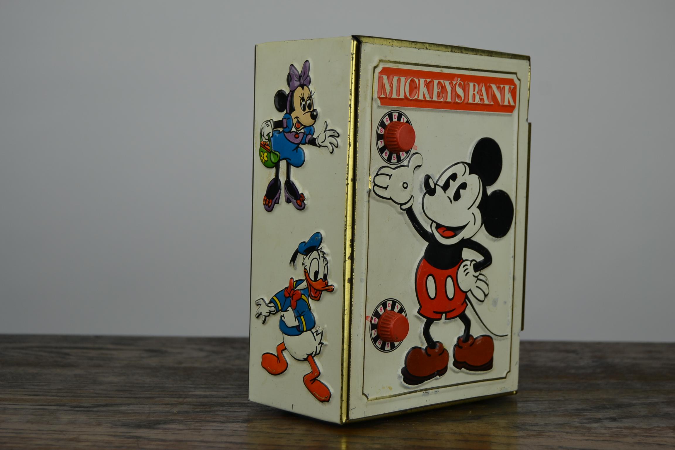 1978 Disney Mickey's Tin Coin Bank, Bank Safe Toy 2