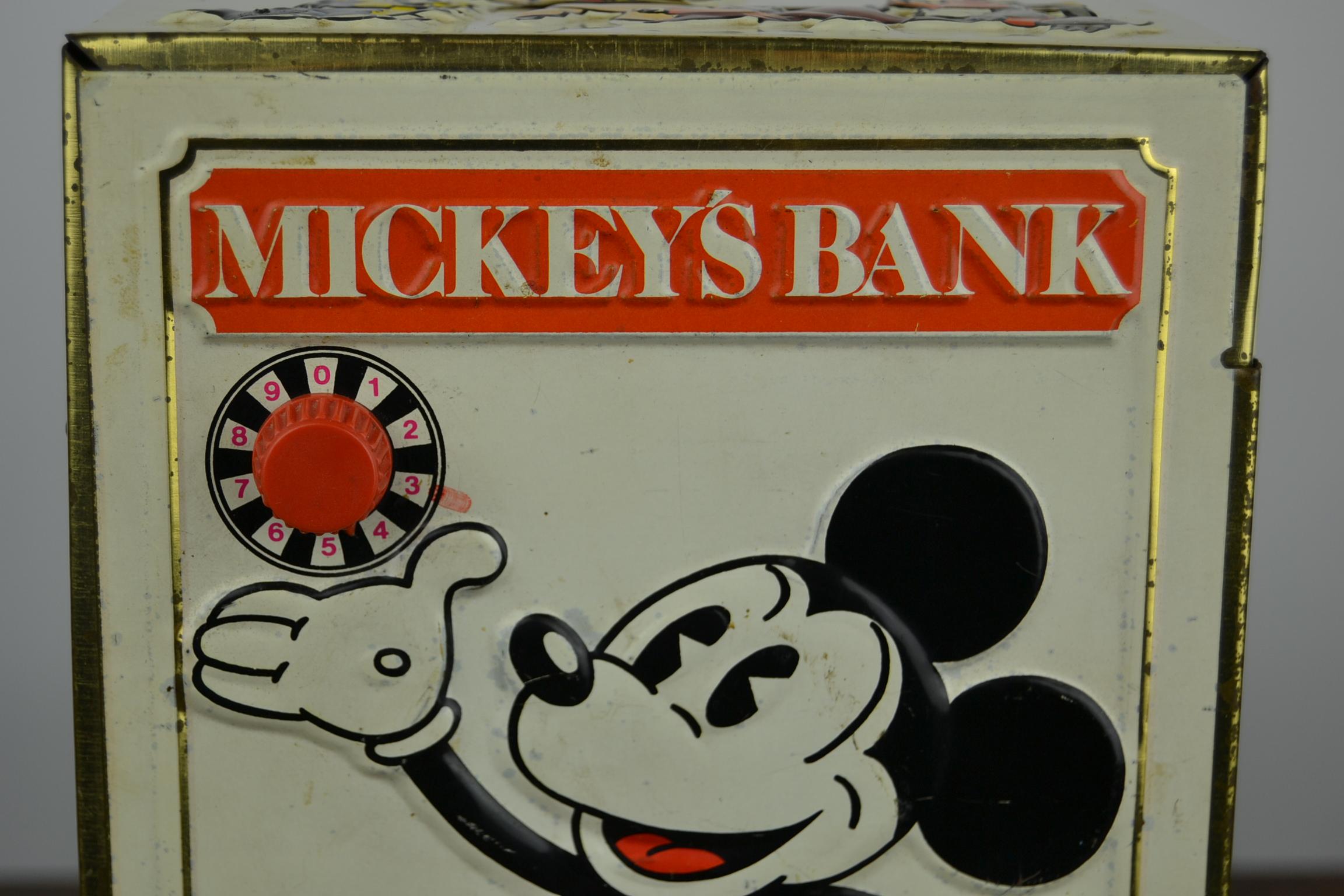 1978 Disney Mickey's Tin Coin Bank, Bank Safe Toy 3