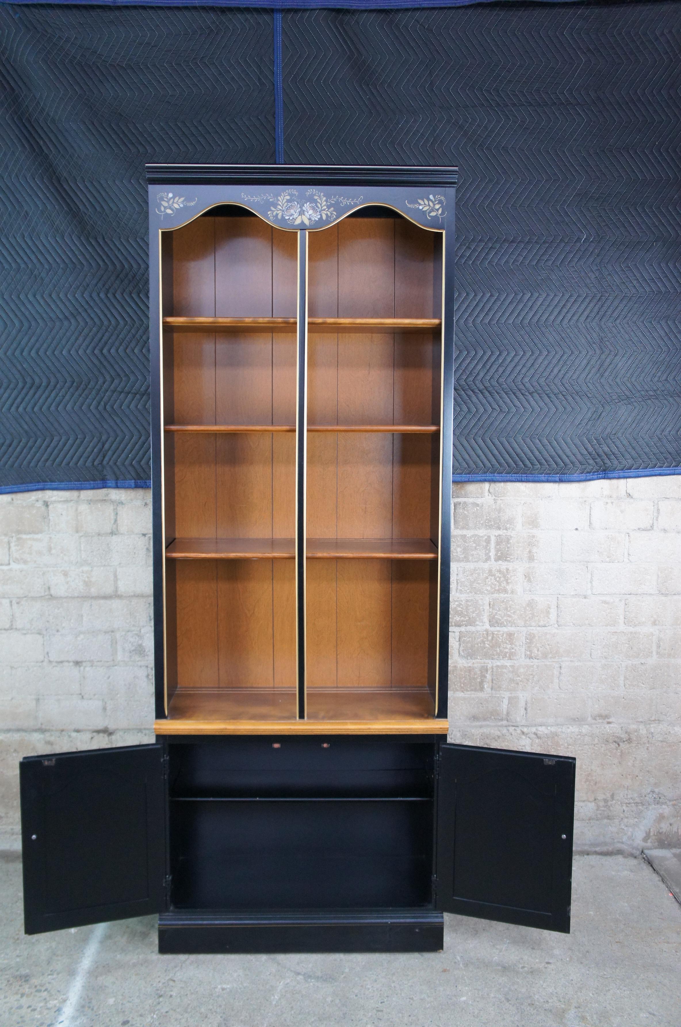Late 20th Century 1978 Ethan Allen Chinoiserie Black Lacquer Maple Library Bookcase 14-9026