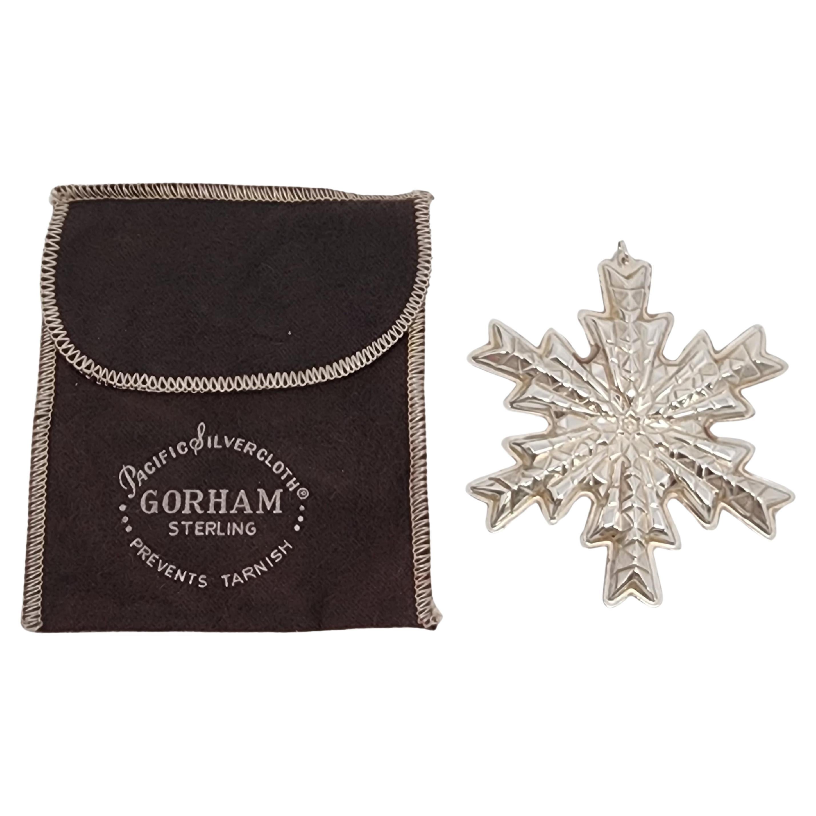 1978 Gorham Sterling Silver Snowflake Ornament with Pouch #15647