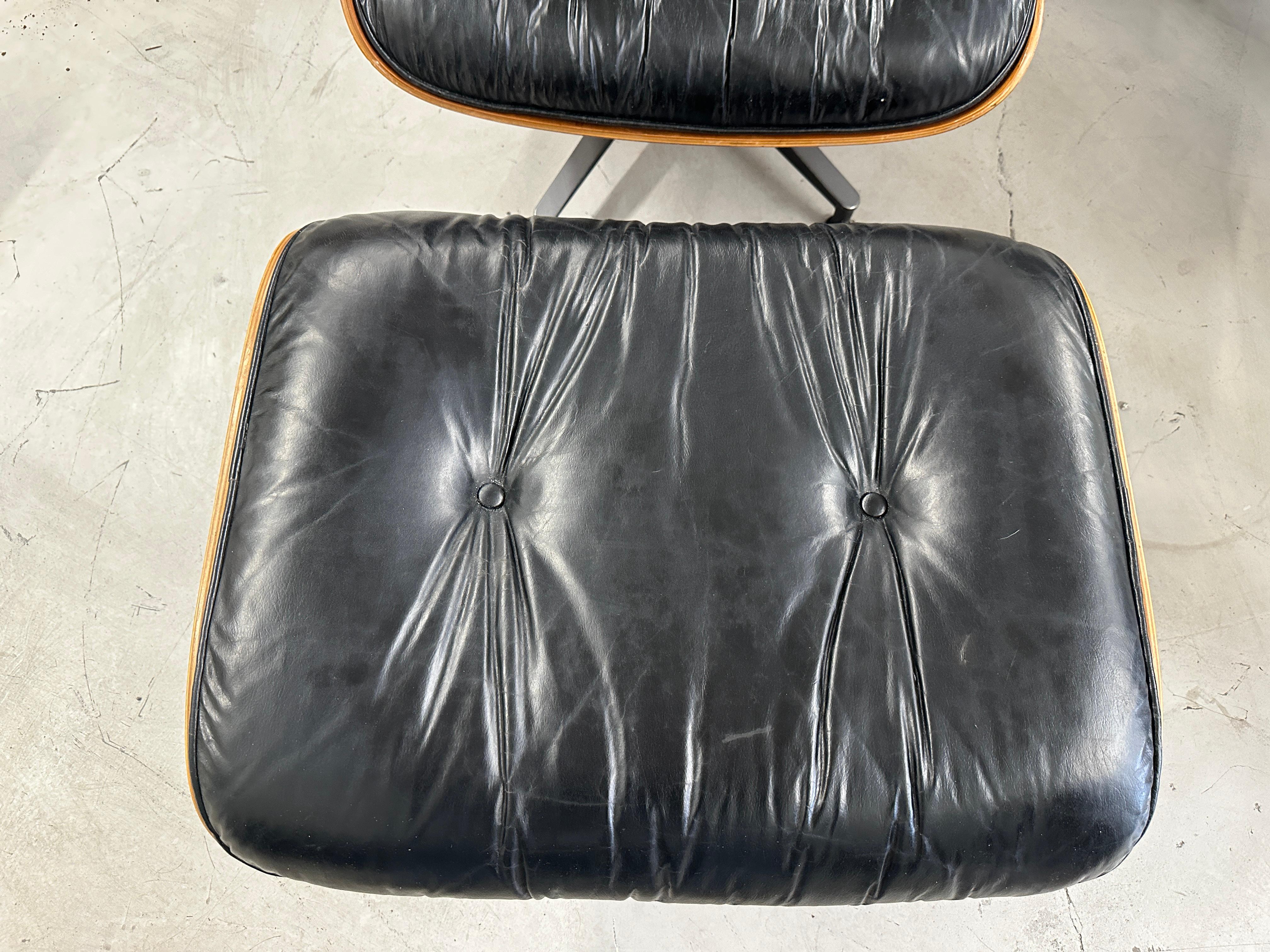 1978 Herman Miller Eames Lounge Chair and Ottoman  5