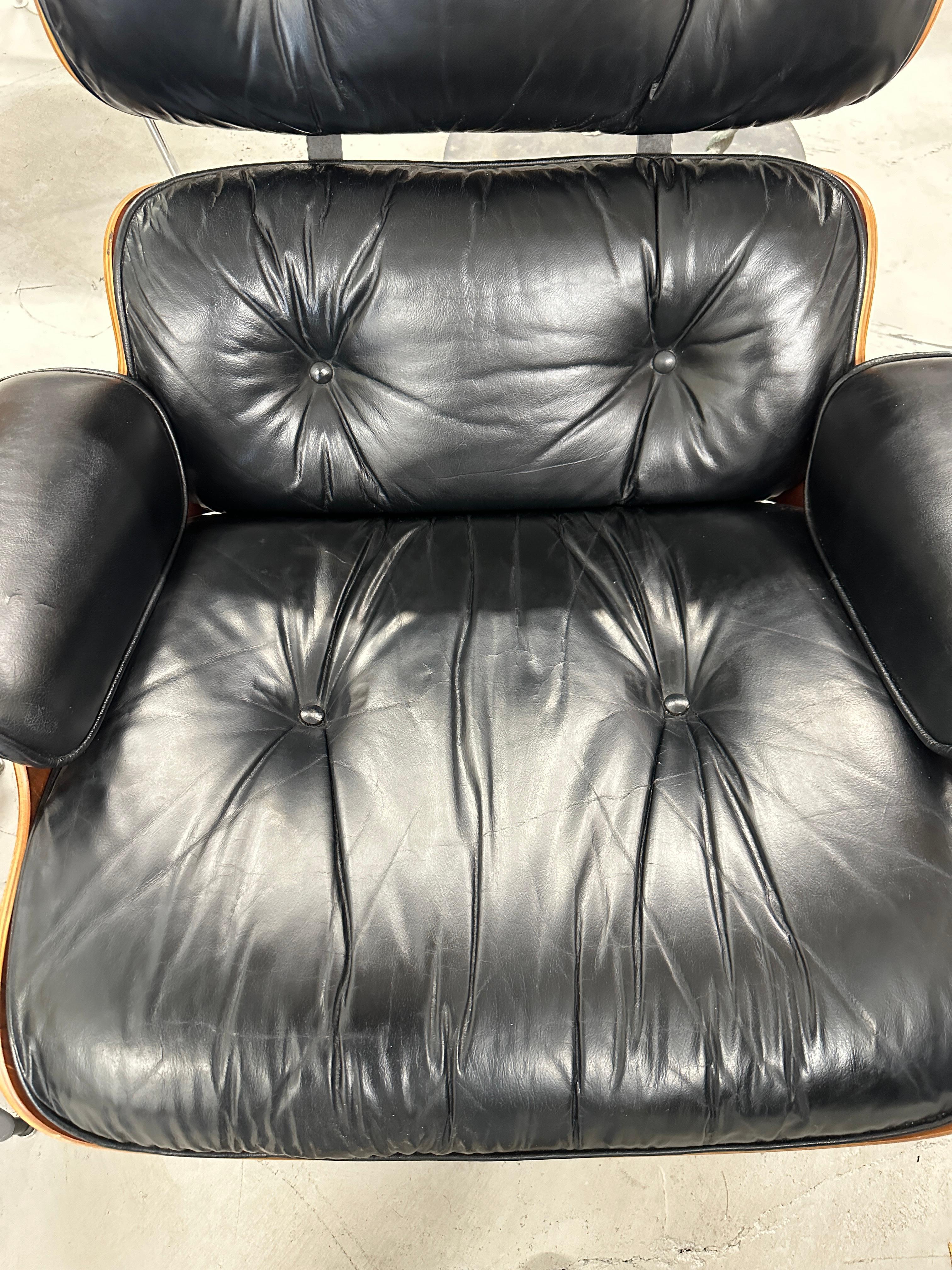1978 Herman Miller Eames Lounge Chair and Ottoman  9