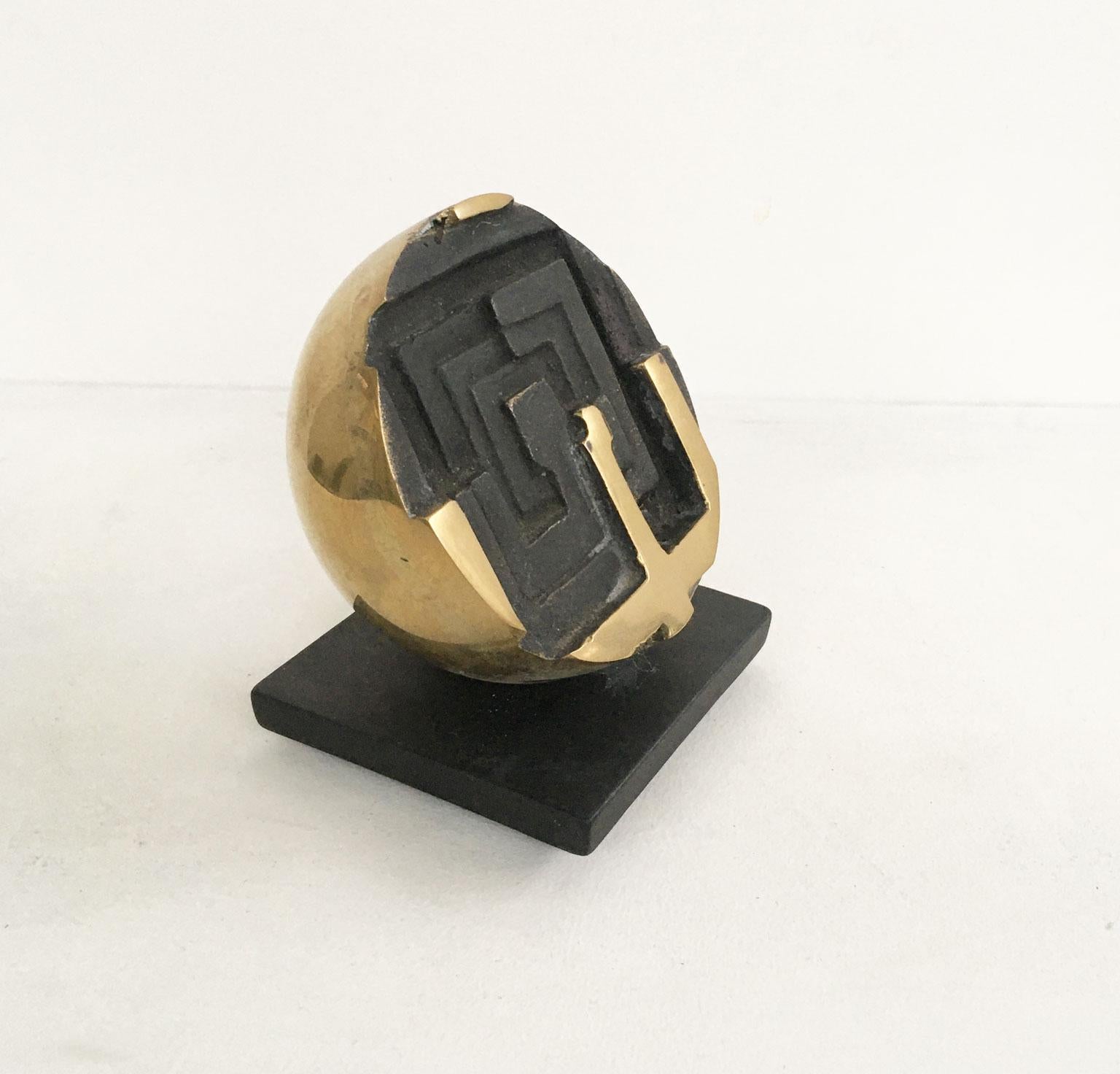 Italian 1978 Italy Bronze Abstract Sculpture by Fanna Roncoroni Labirinto Labyrinth For Sale