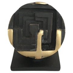 Sculpture abstraite en bronze de Fanna Roncoroni Labirinto Labyrinthe, 1978, Italie