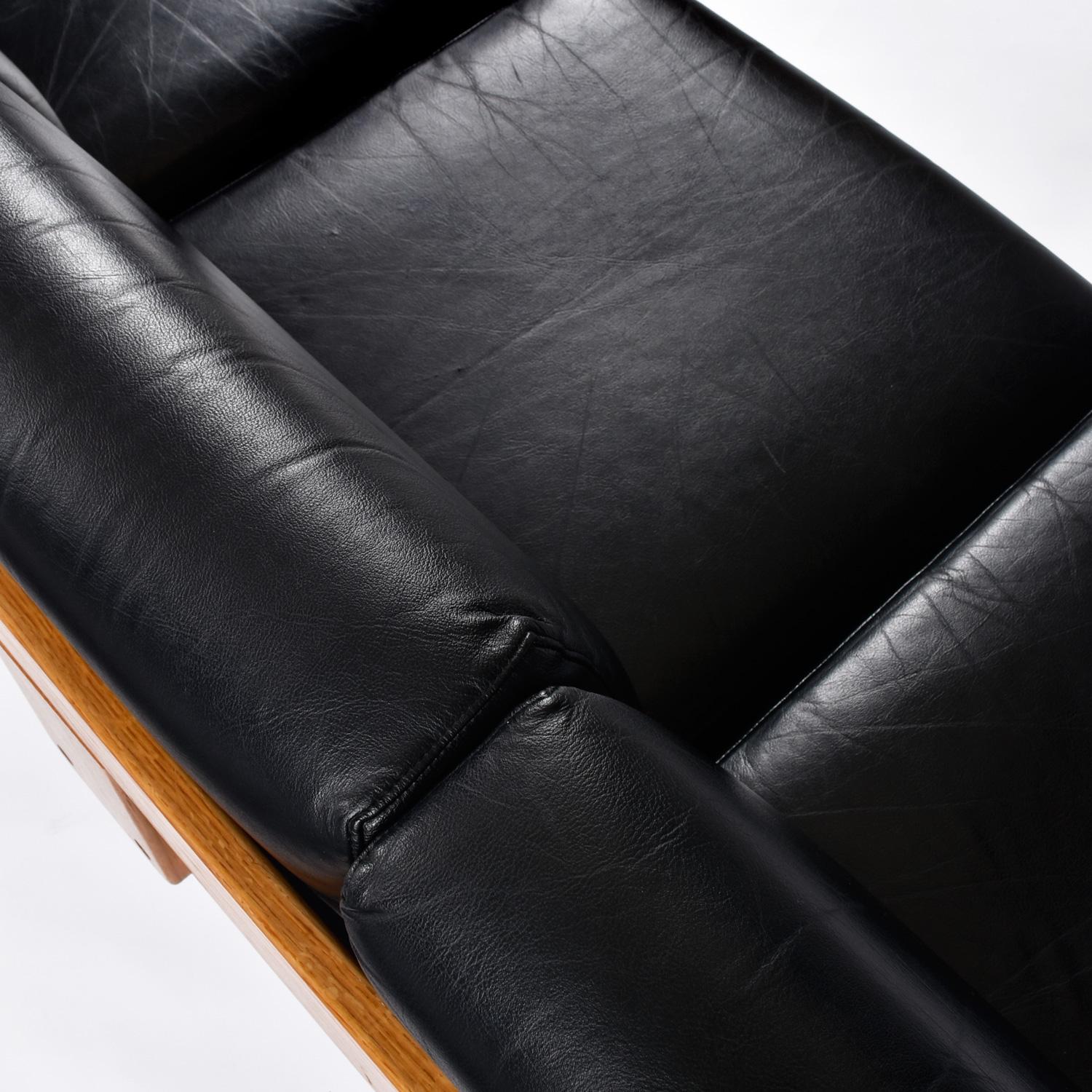1978 Knoll International Bastiano Oak Black Leather Sofa 4